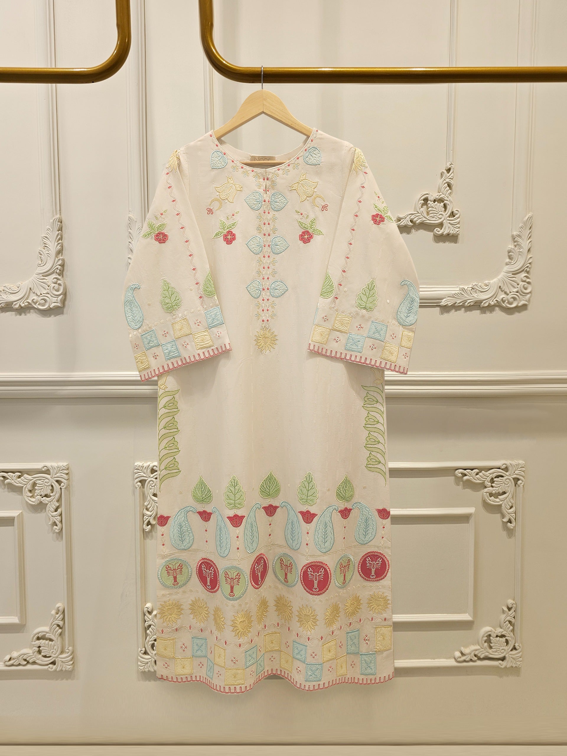 Embroidered Jacquard Shirt WS00202