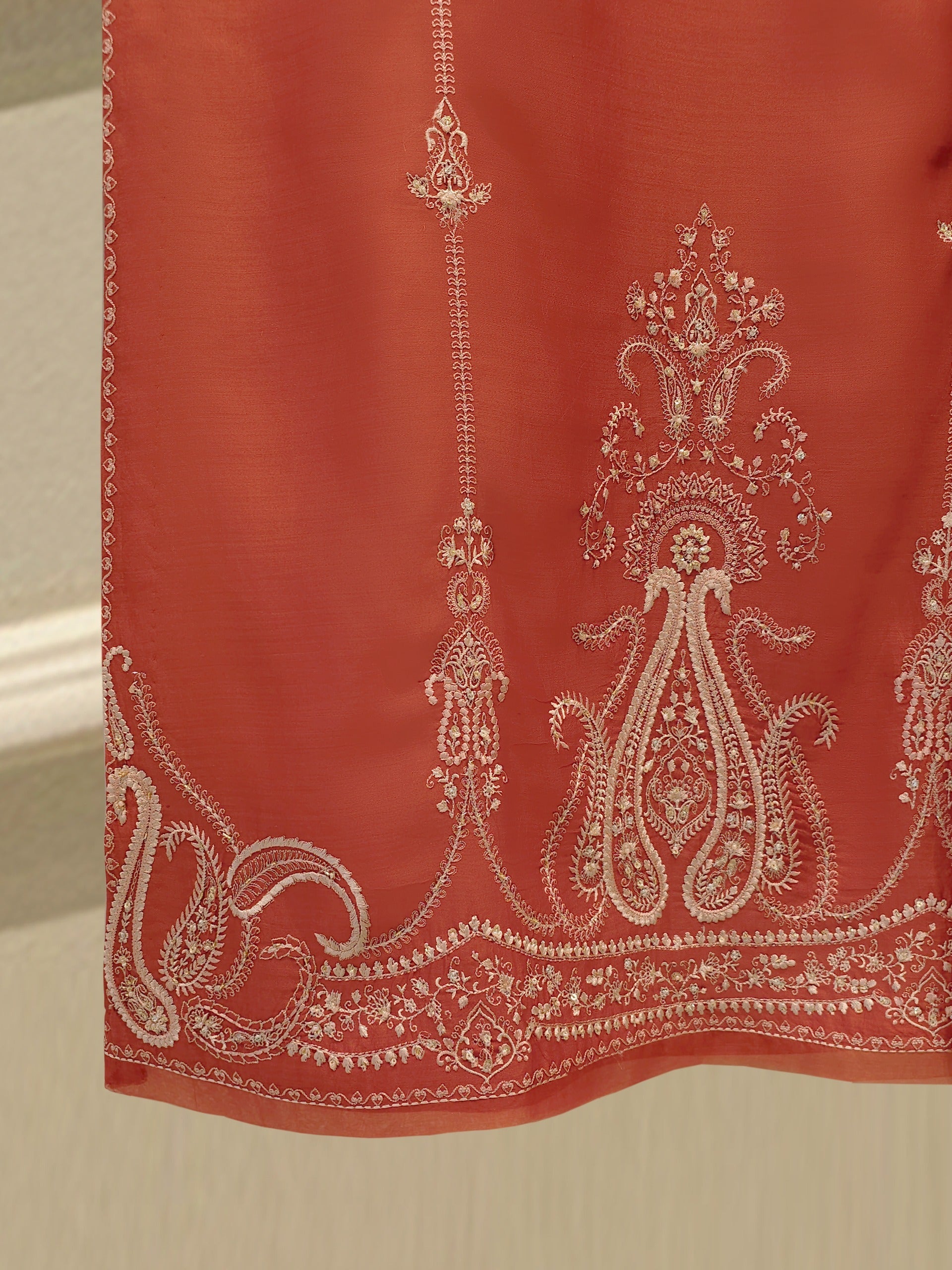 https://cdn.shopify.com/s/files/1/0252/1160/0992/files/WhatsApp_Image_2025-12-23_at_7.46.42_PM.jpg?v=1766508166