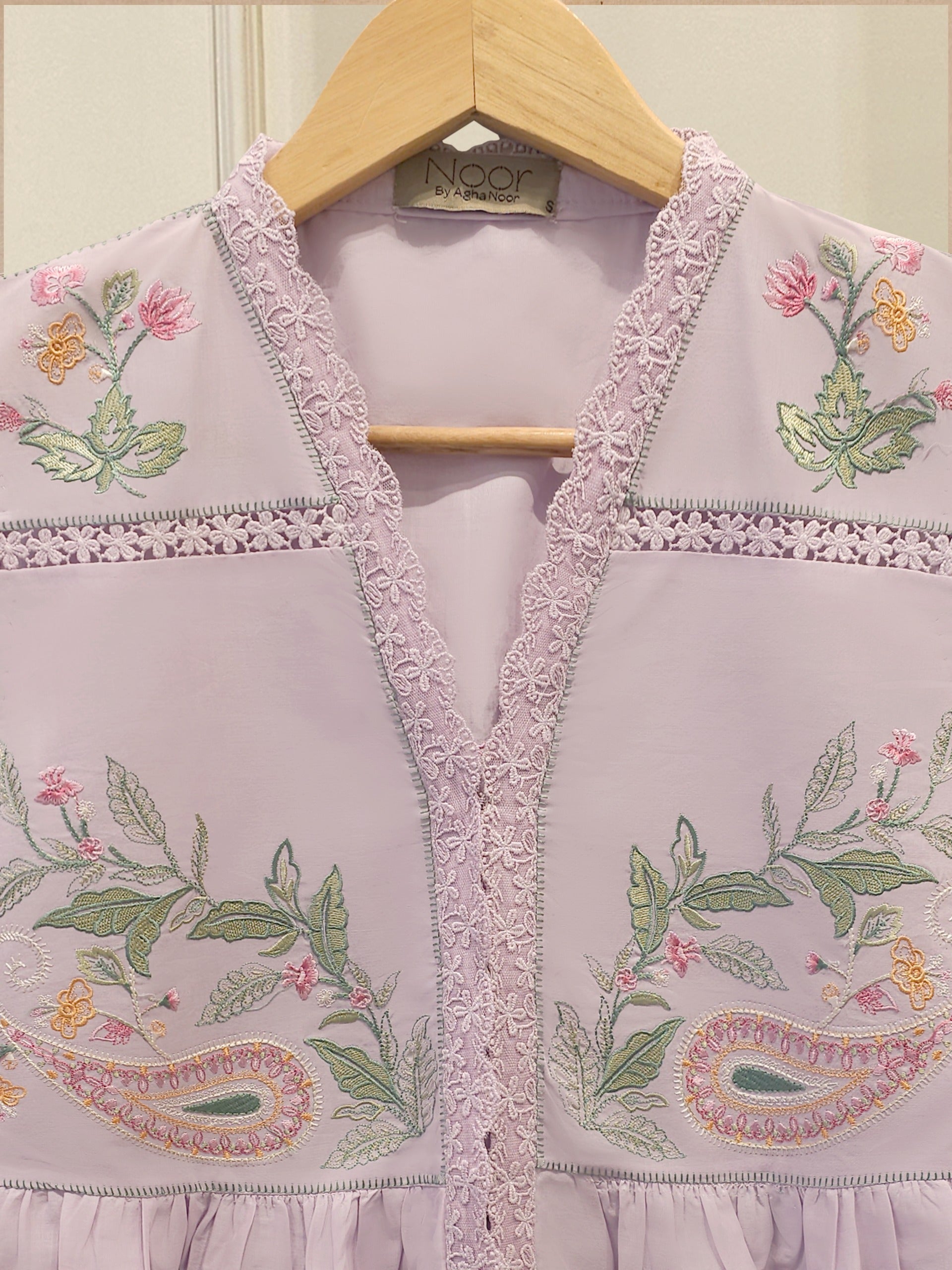 Embroidered Cambric Shirt WS00197