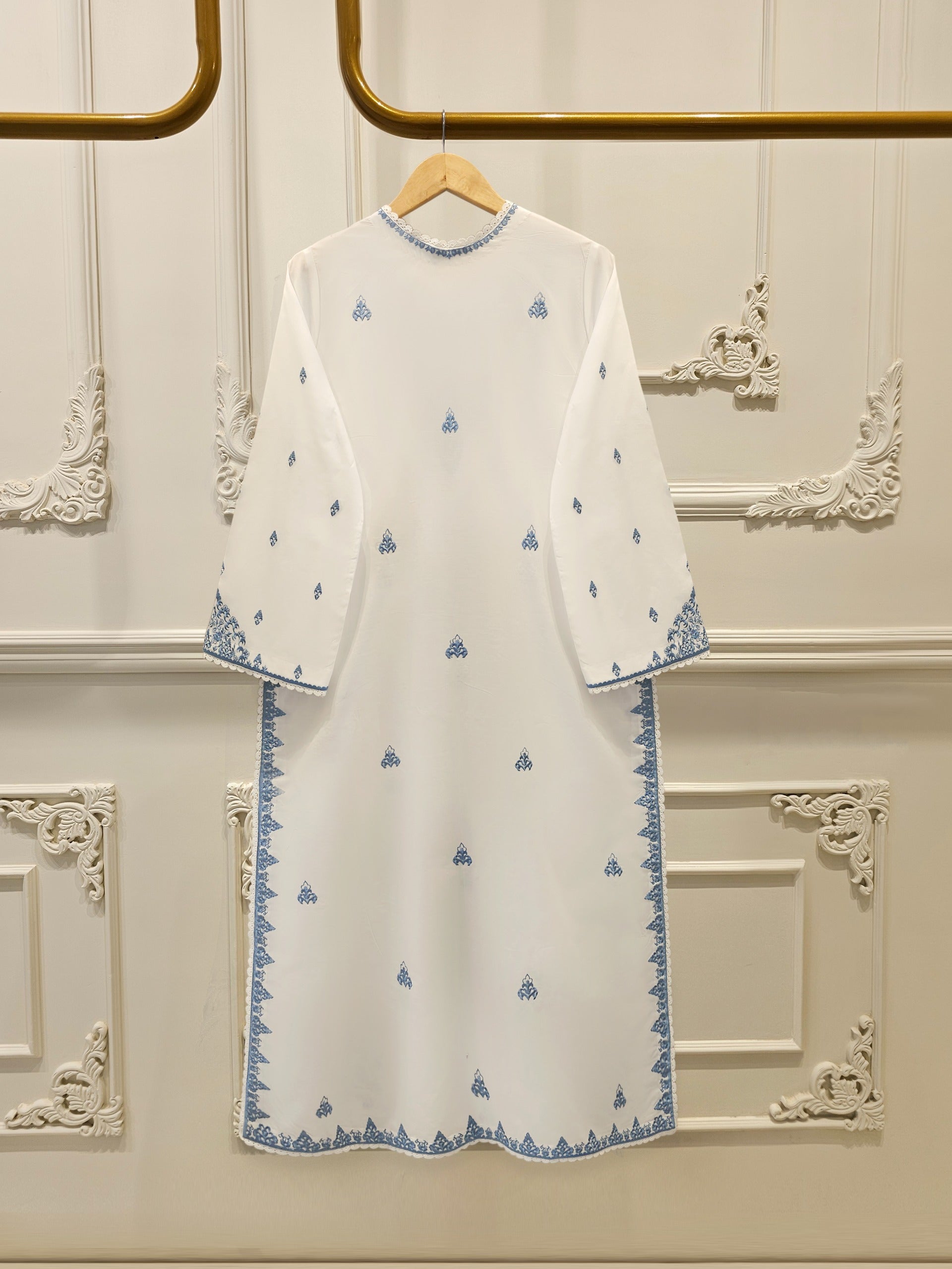 3 Piece - Embroidered Cambric Suit S113108