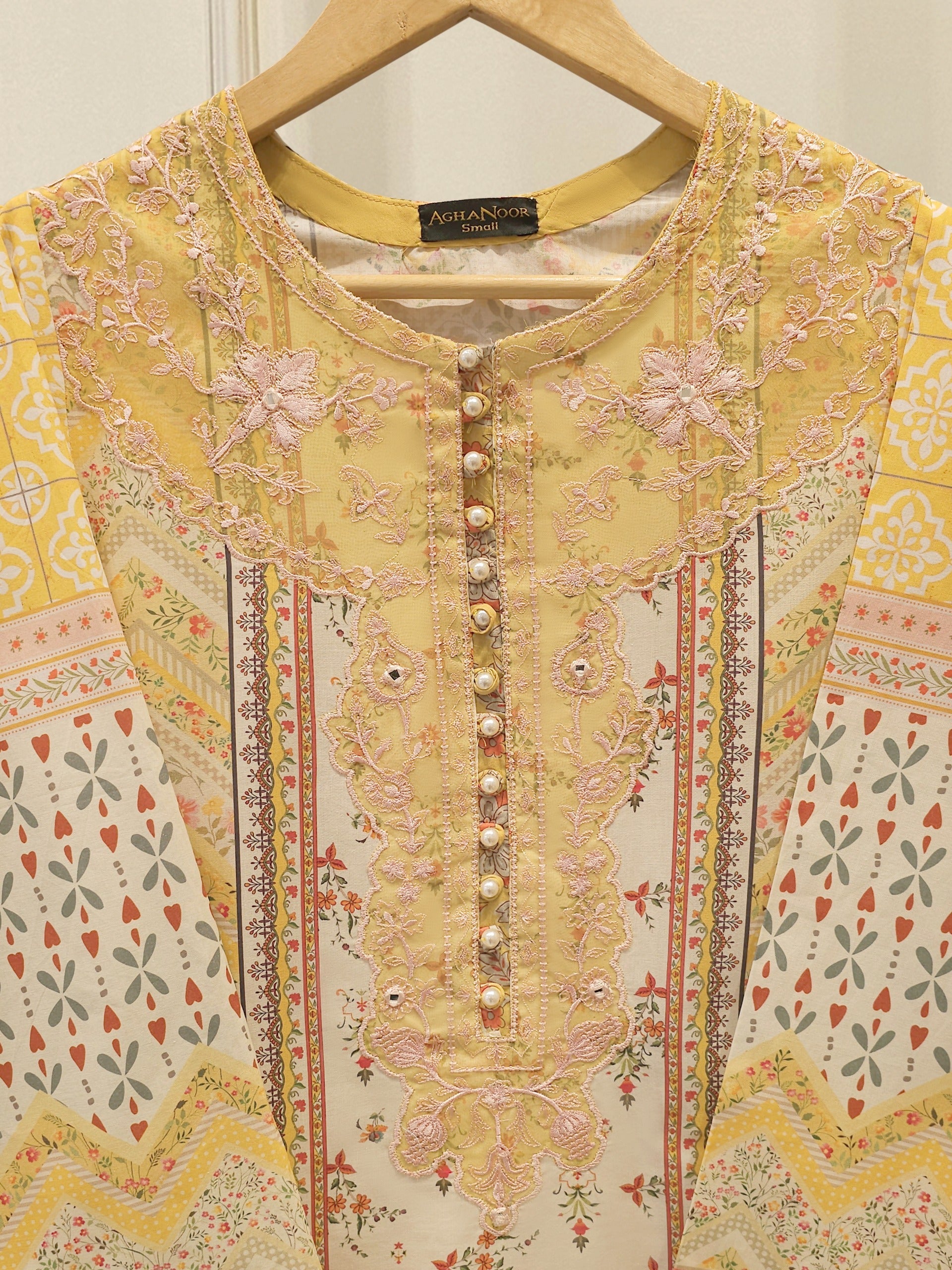 Digital Printed Embroidered Cambric Shirt S113117