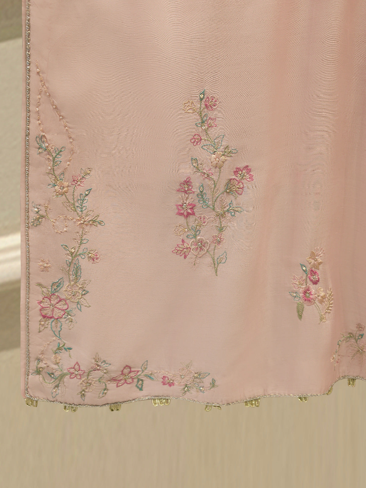 3 Piece- Pure Sheesha Silk Embroidered Suit S113387