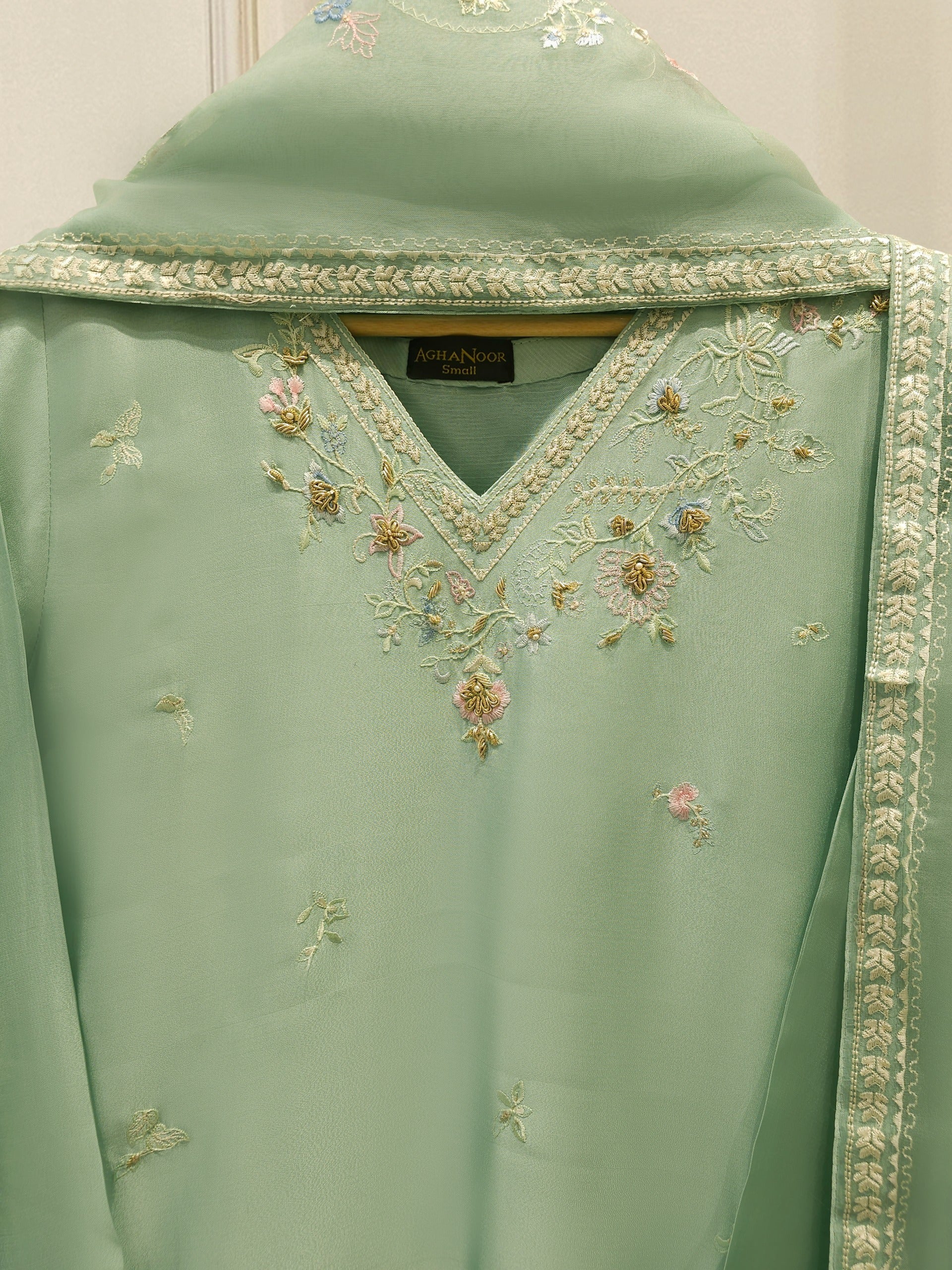 3 Piece- Pure Sheesha Silk Embroidered Suit S113570