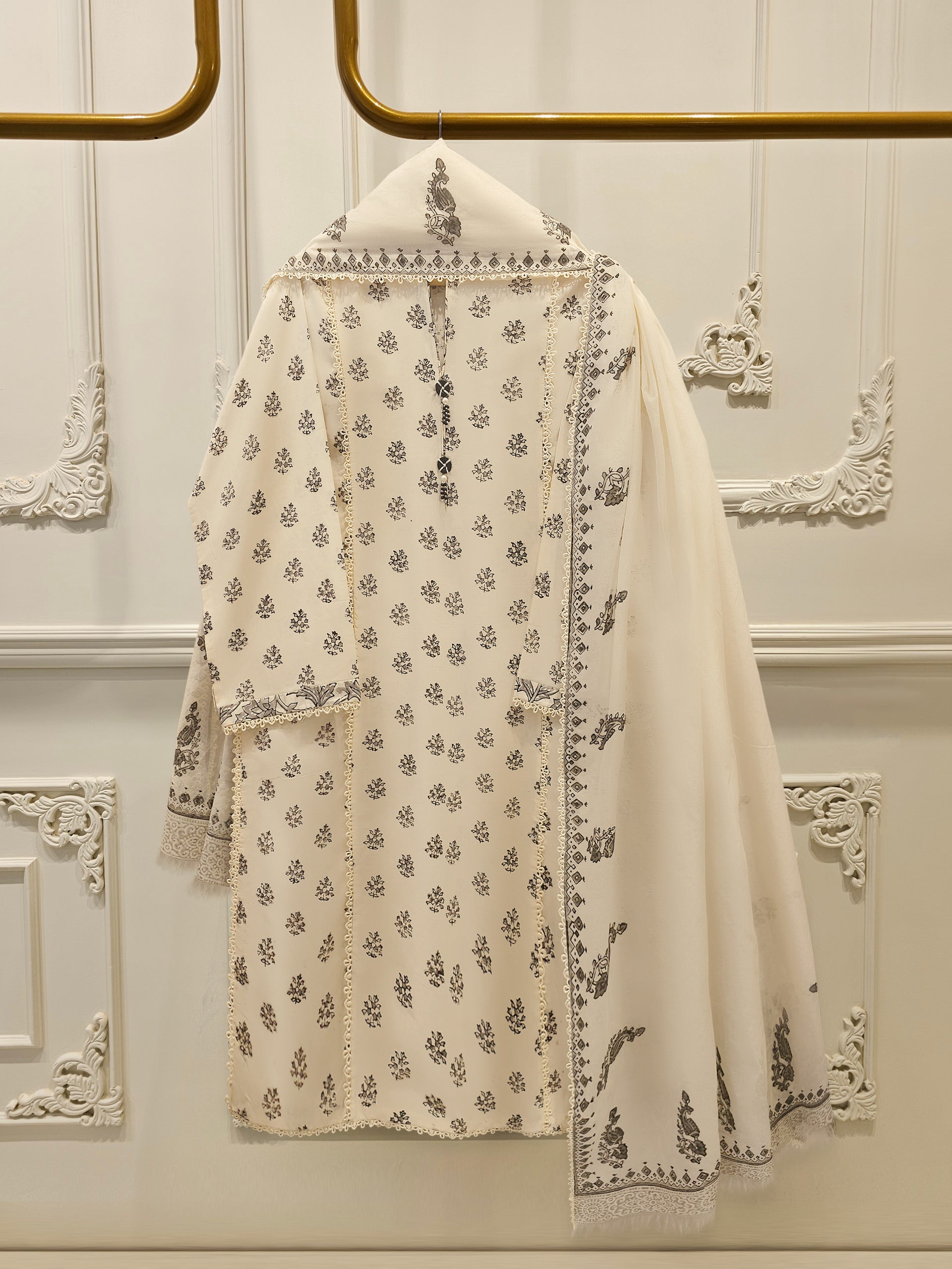 3 Piece - Hand Block Printed Kora Cotton Suit S113596