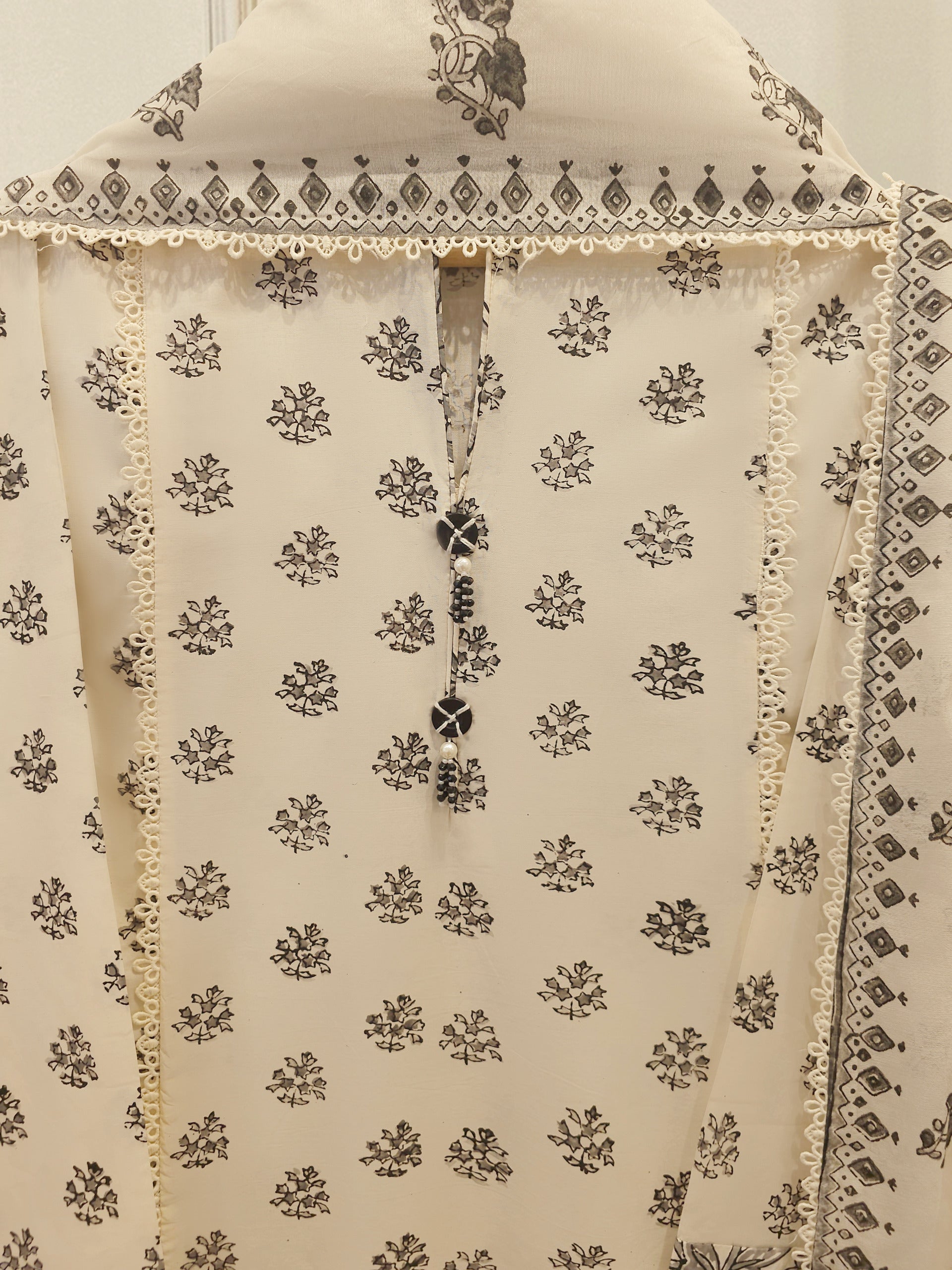 3 Piece - Hand Block Printed Kora Cotton Suit S113596