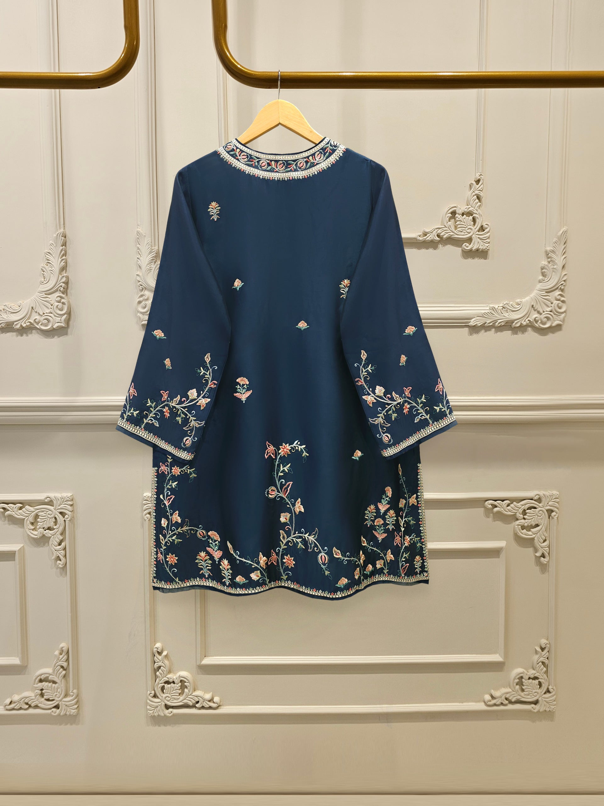 2 Piece- Pure Sheesha Silk Embroidered Suit S113569