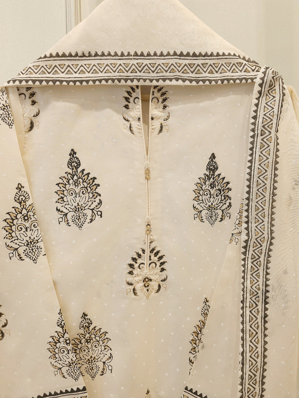 3 Piece - Hand Block Printed Kora Cotton Suit S114102