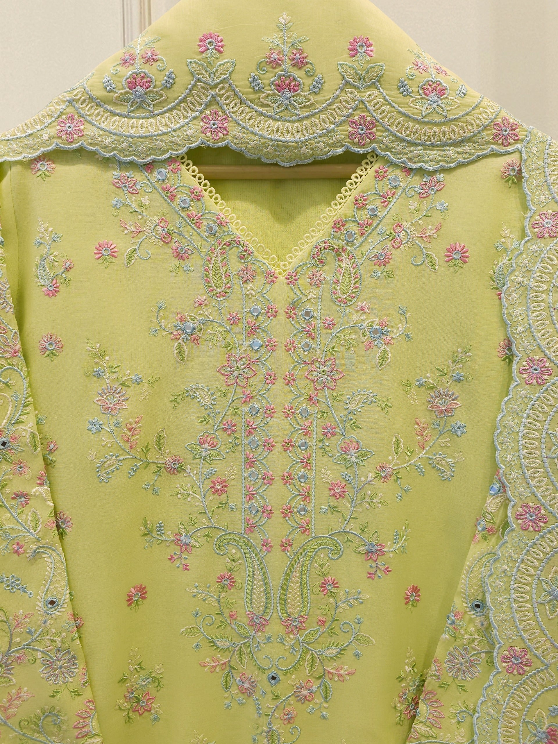 2 Piece - Embroidered Kora Cotton Suit S114280