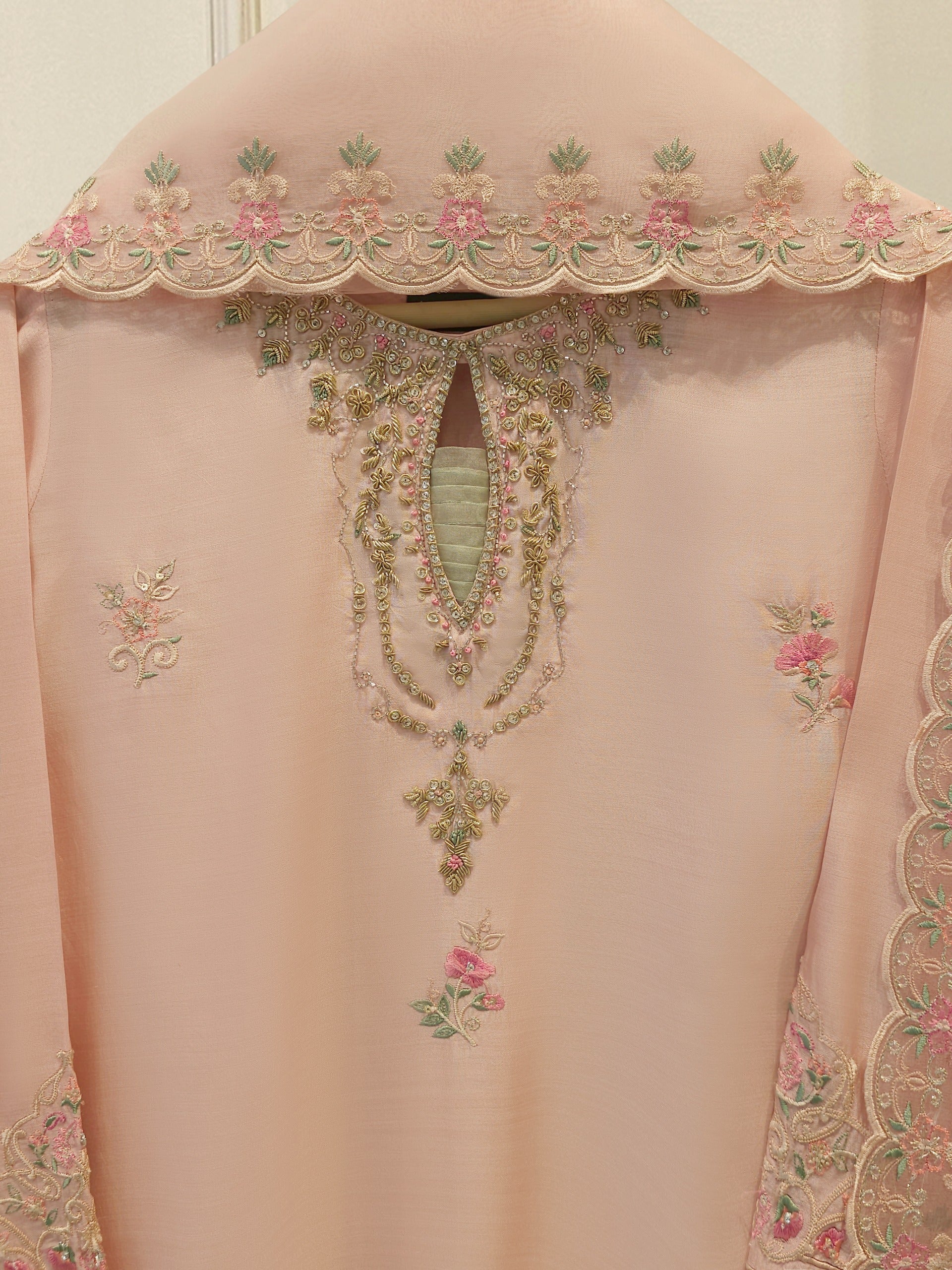 3 Piece - Pure Khaddi Silk Embroidered S114328