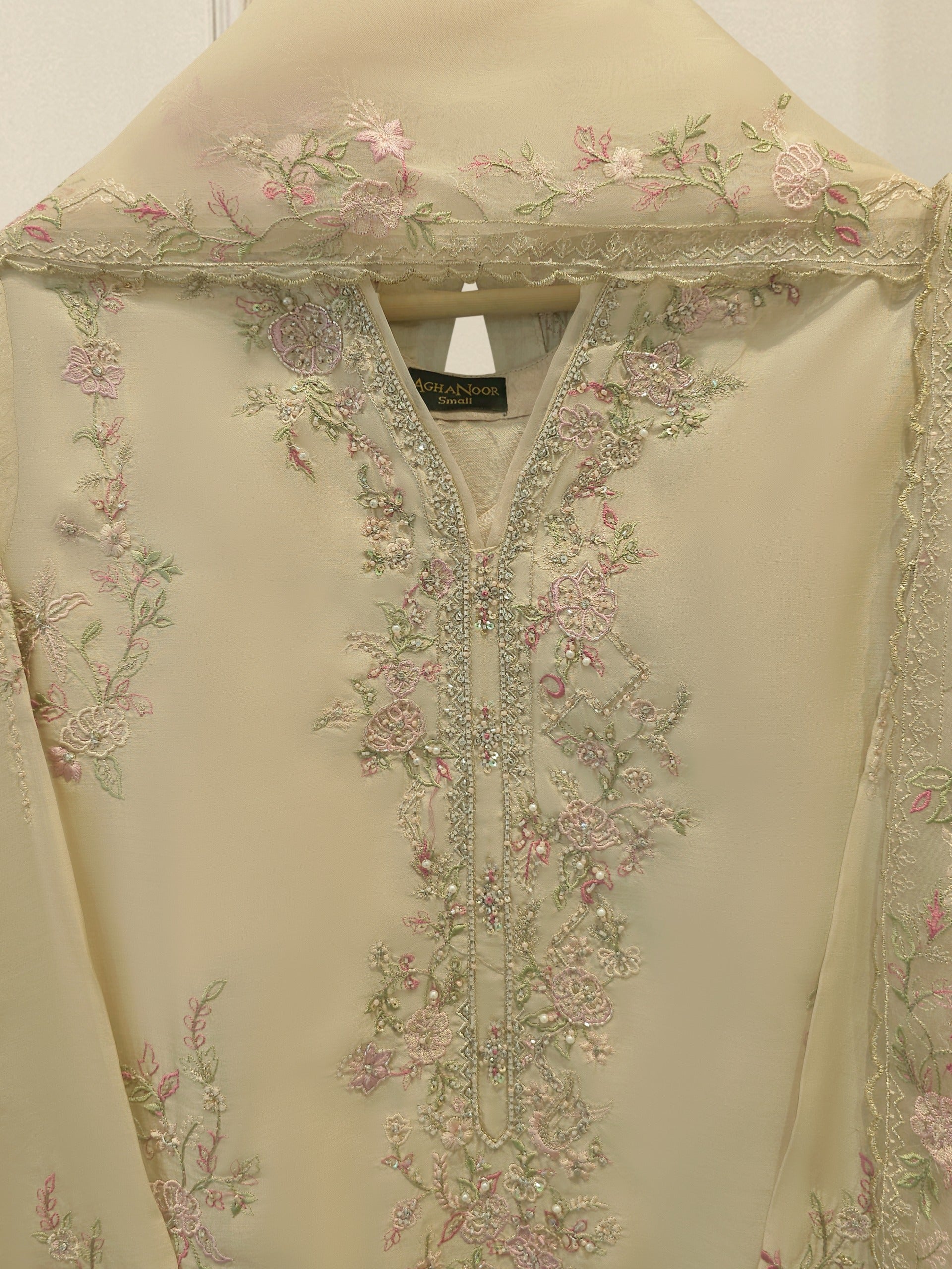3 Piece - Pure Khaddi Silk Embroidered S114431