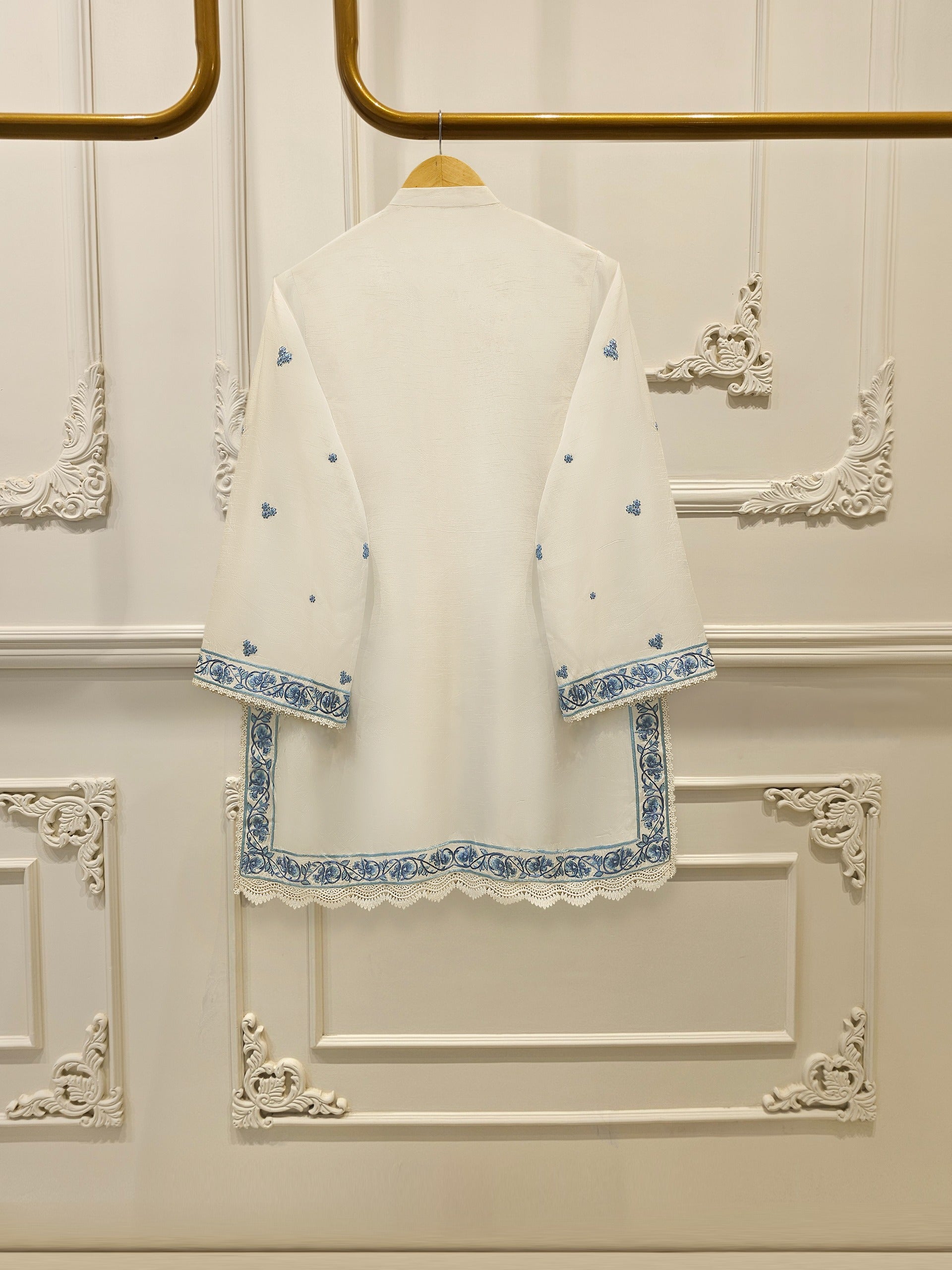 3 Piece - Pure Embroidered Korean Silk Suit S114474