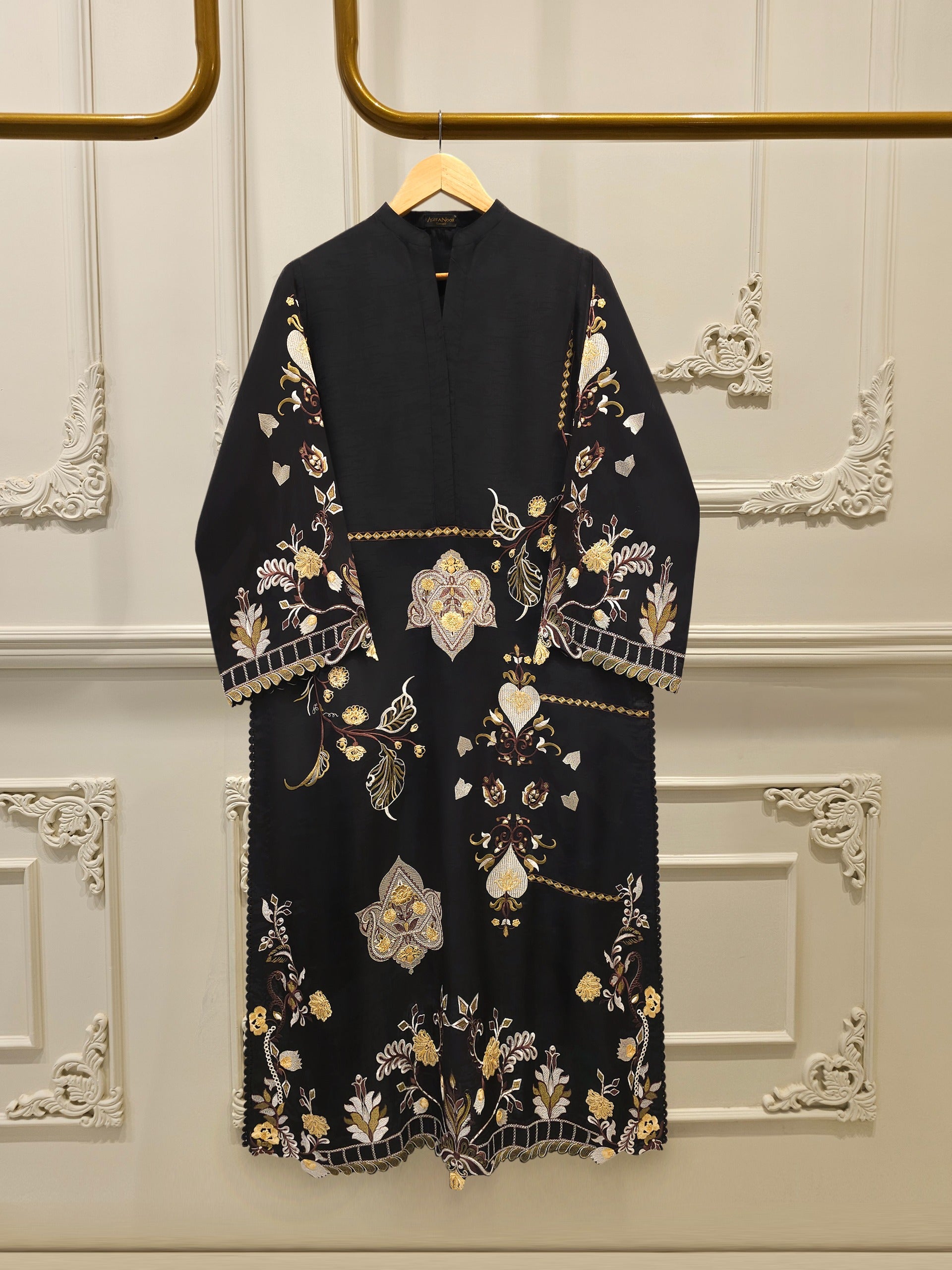 2 Piece - Pure Embroidered Korean Silk Suit S114564