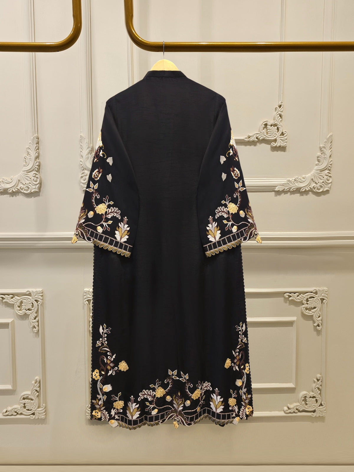 2 Piece - Pure Embroidered Korean Silk Suit S114564