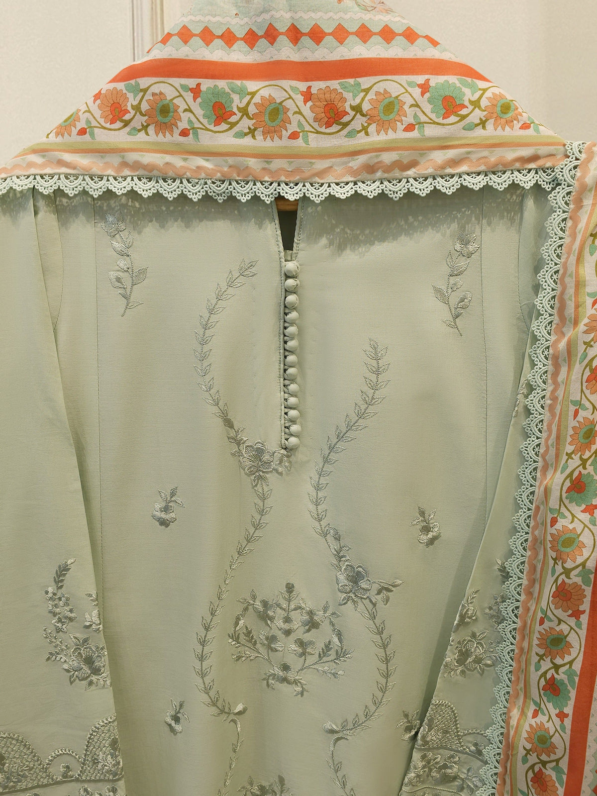 3 Piece - Embroidered Cambric Suit S114854