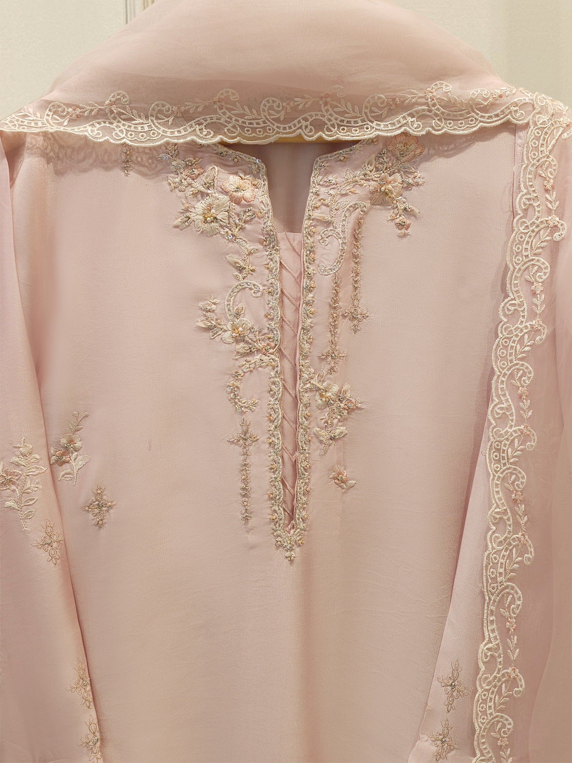 3 Piece- Pure Sheesha Silk Embroidered Suit S115042