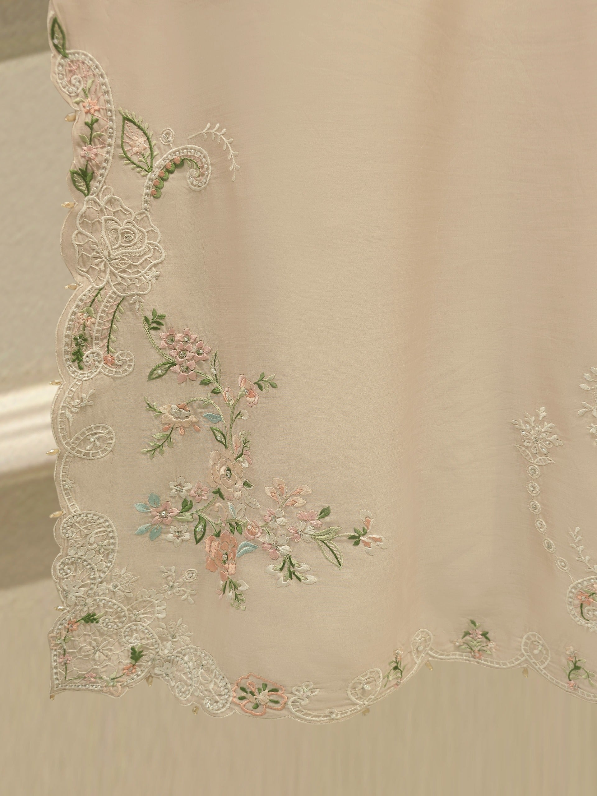 3 Piece - Pure Khaddi Silk Embroidered Suit S115165