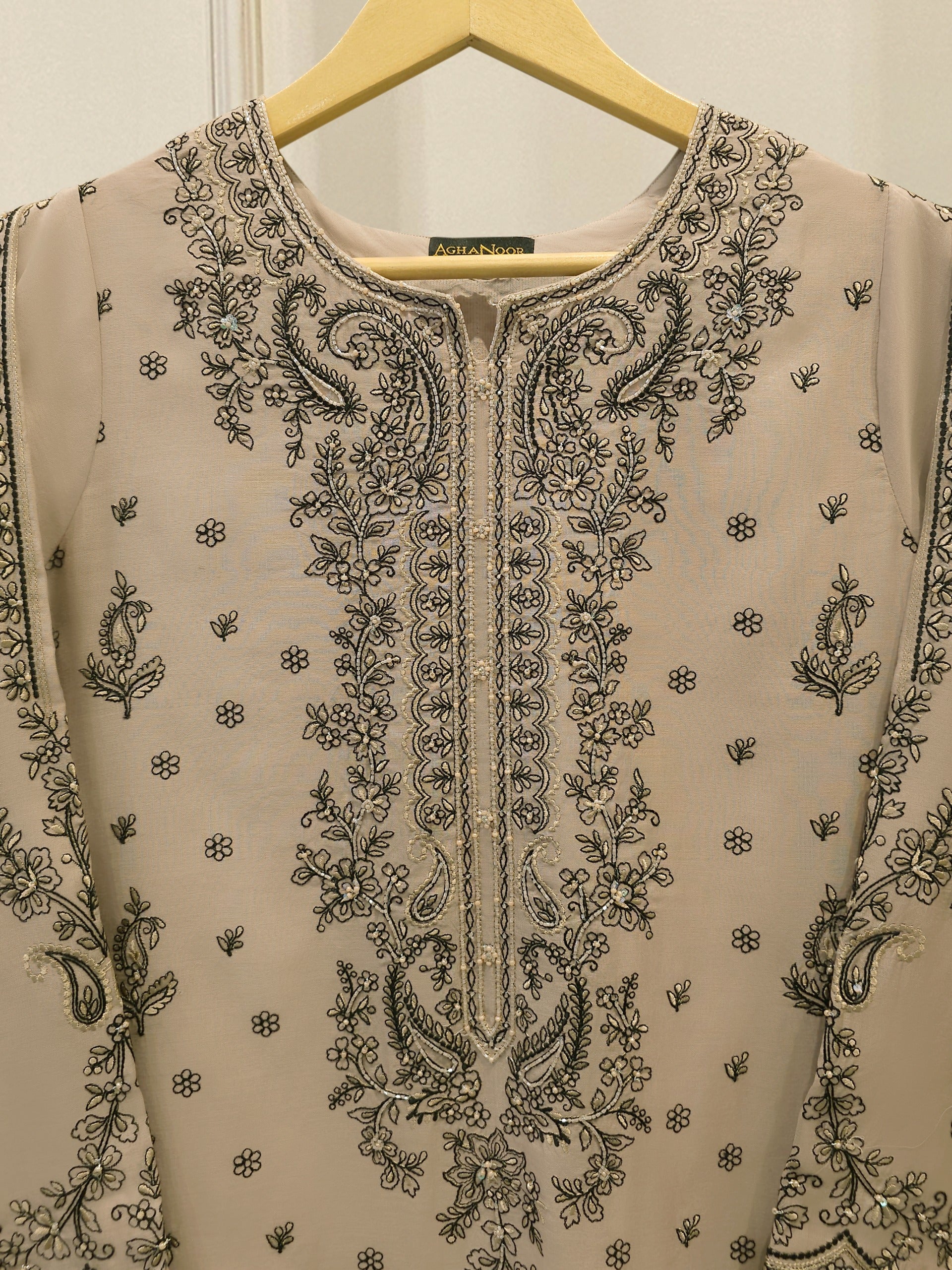2 Piece - Embroidered Kora Cotton Suit S115170