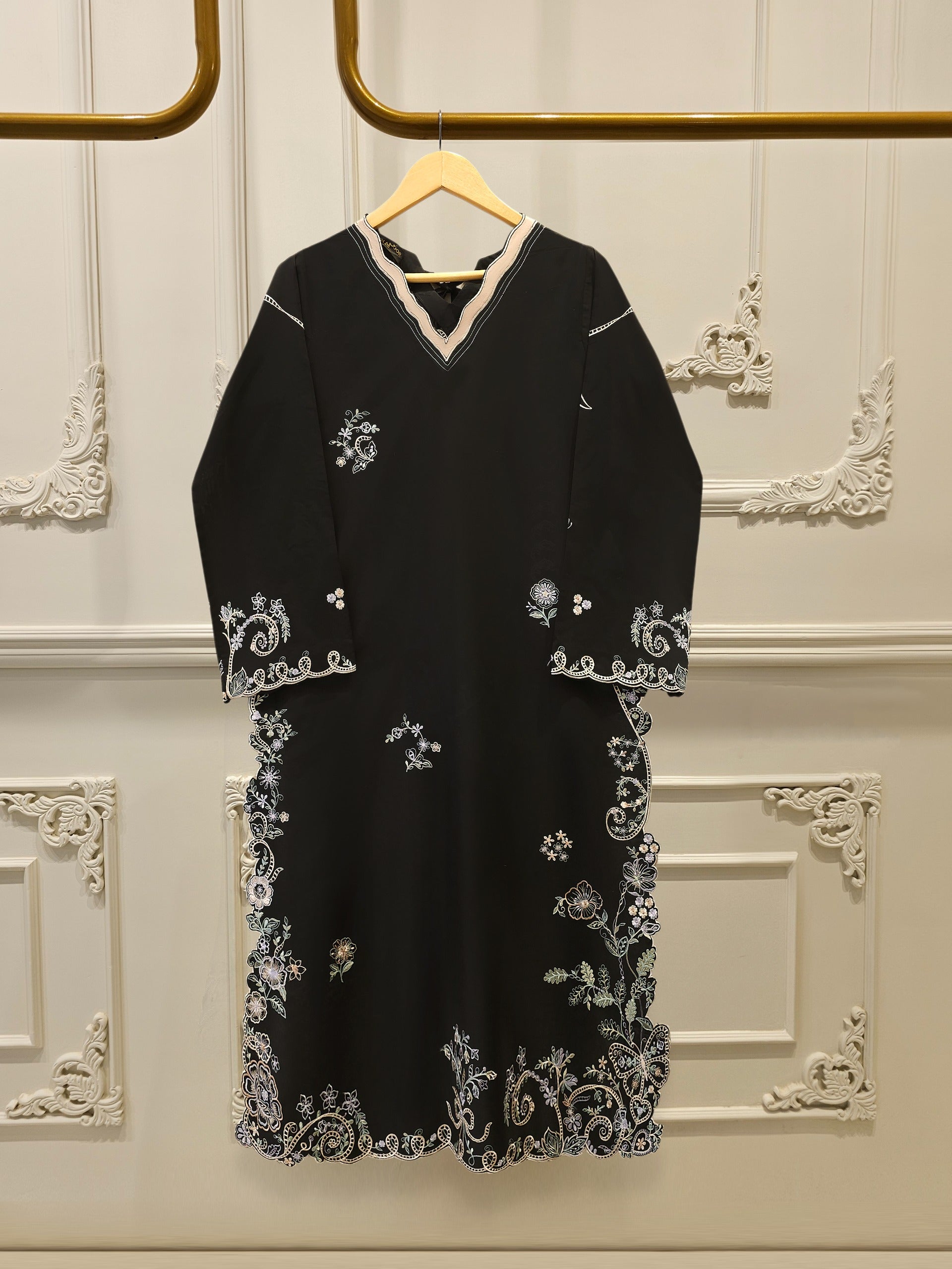 2 Piece - Embroidered Cambric Suit S115172