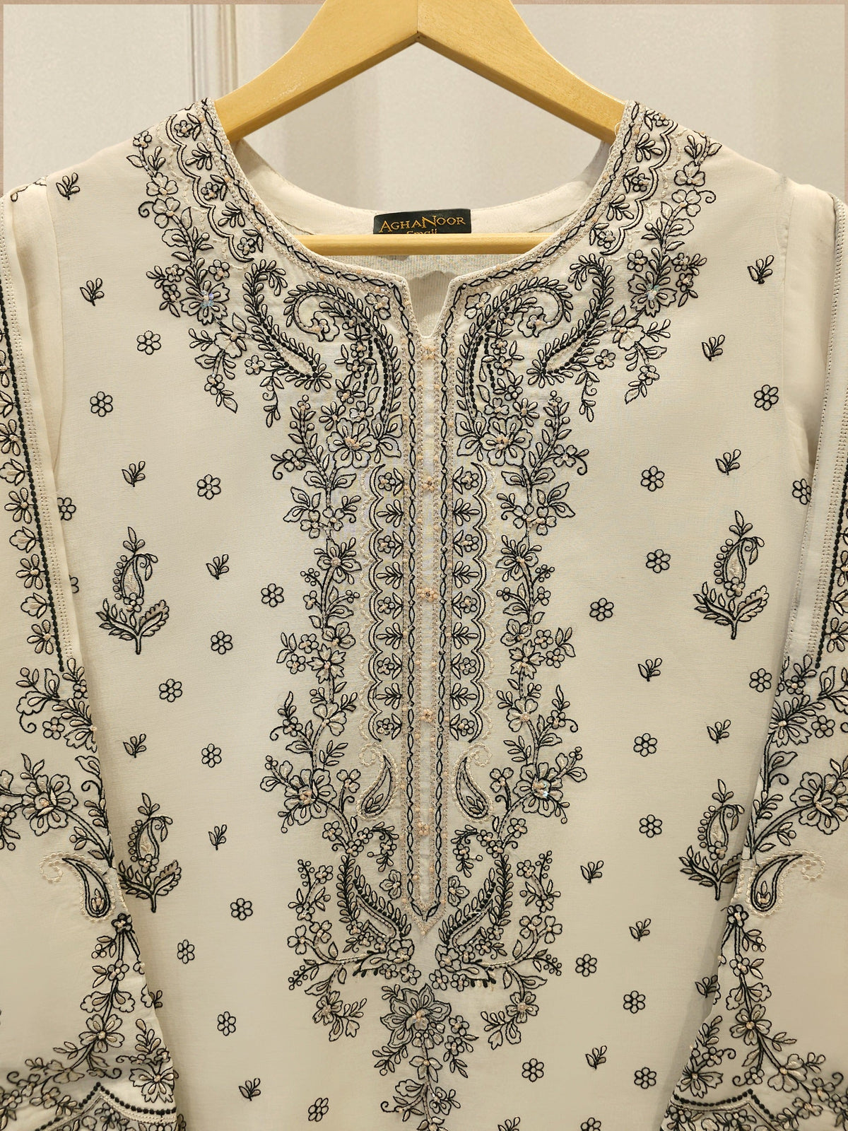 2 Piece - Embroidered Kora Cotton Suit S115175