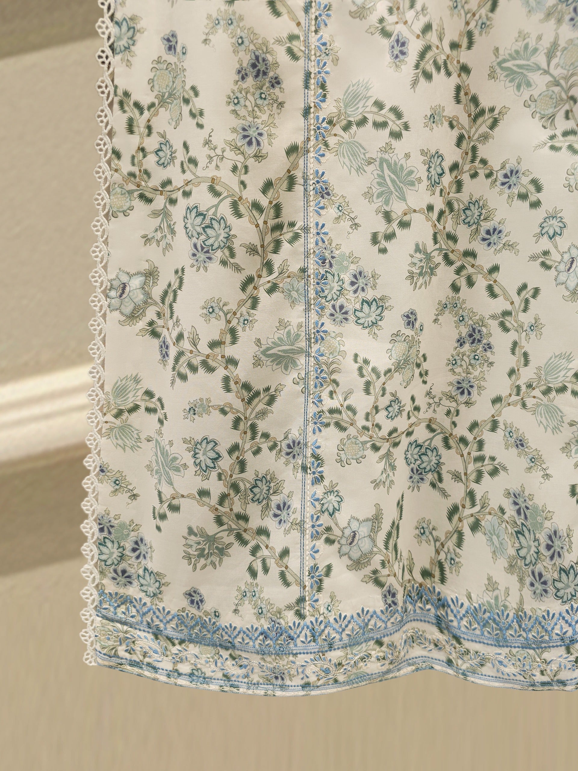 3 Piece - Embroidered Lawn Suit S115223