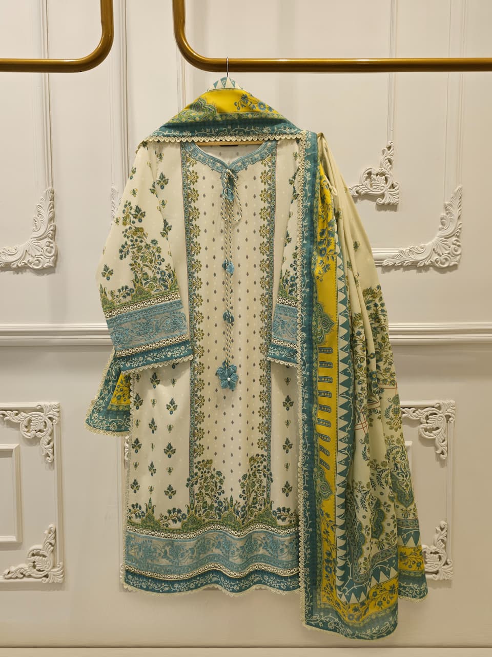 2 Piece Digital Printed Embroidered Lawn Suit S115578