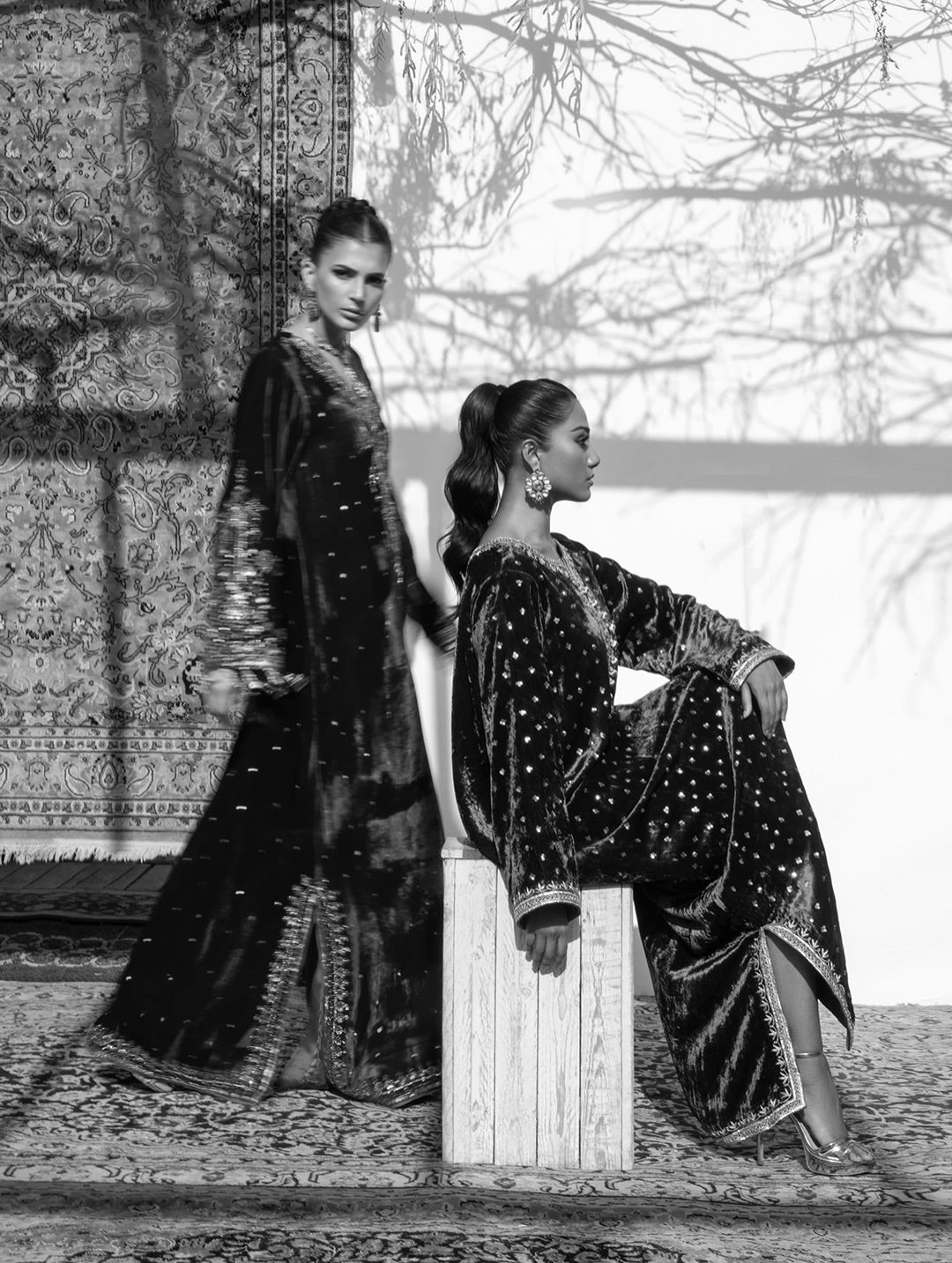 Noir Signature festive Velvet