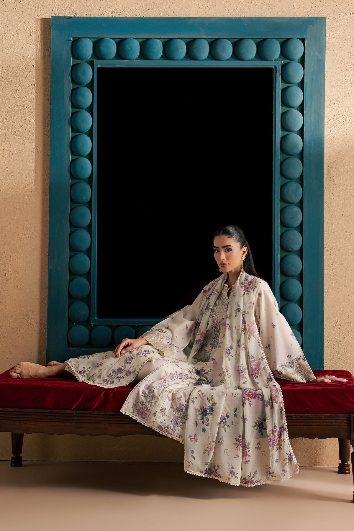 White Rainbow 3Pc - Luxury Embroidered Lawn