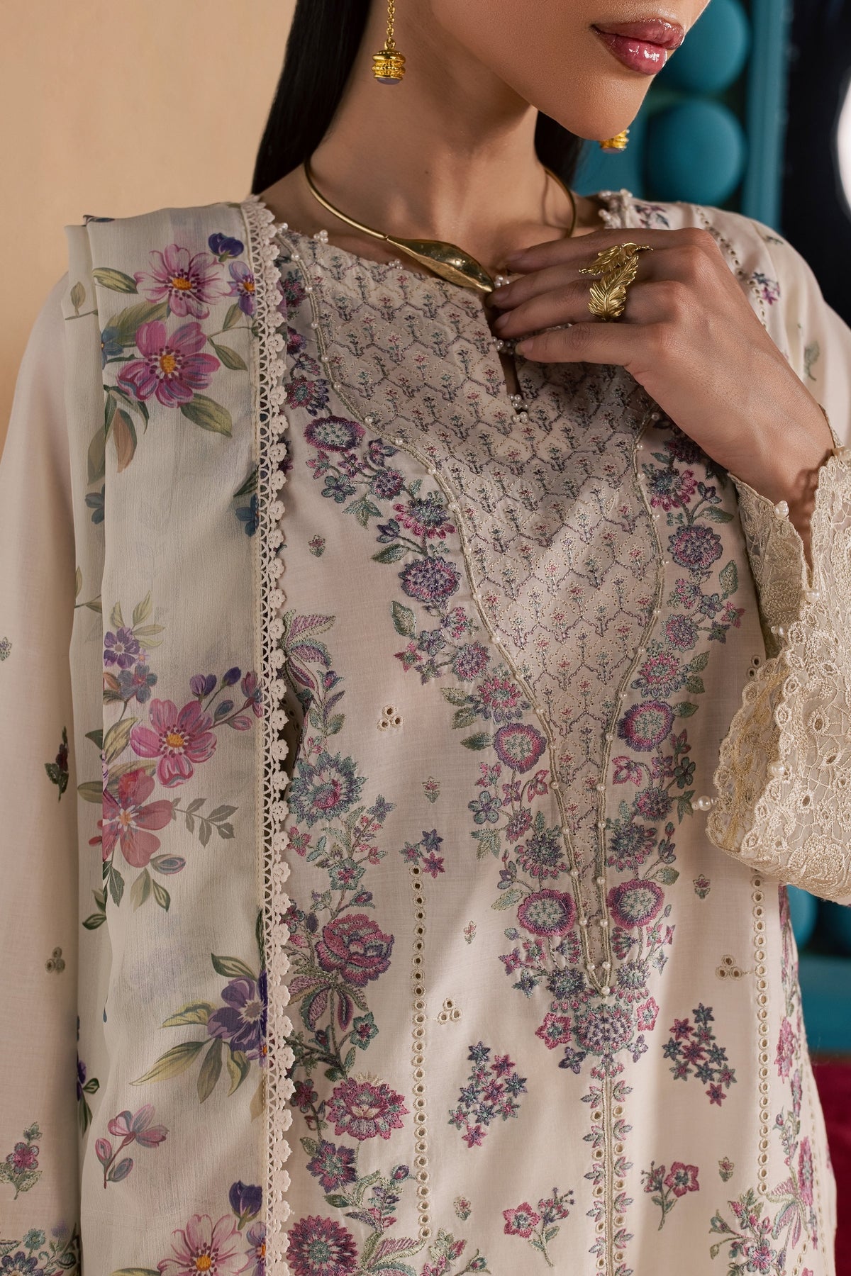 White Rainbow 3Pc - Luxury Embroidered Lawn