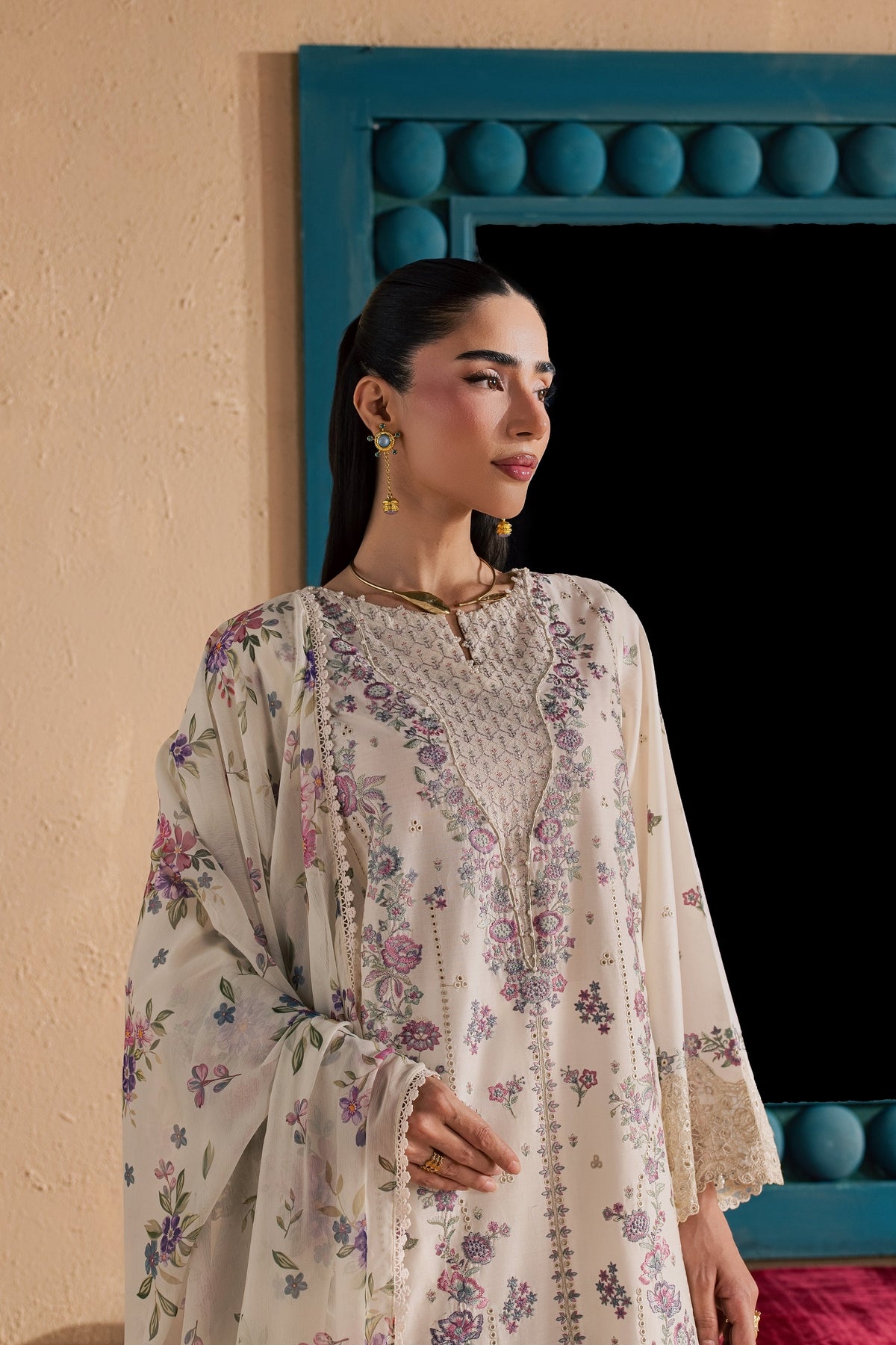 White Rainbow 3Pc - Luxury Embroidered Lawn
