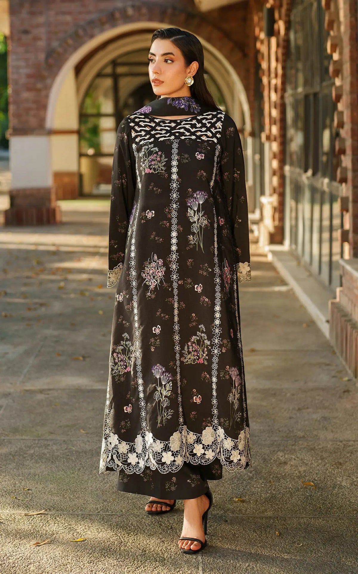 Winter Thyme-MWL25-05 | 3pcs Embroidered Stitched Suit