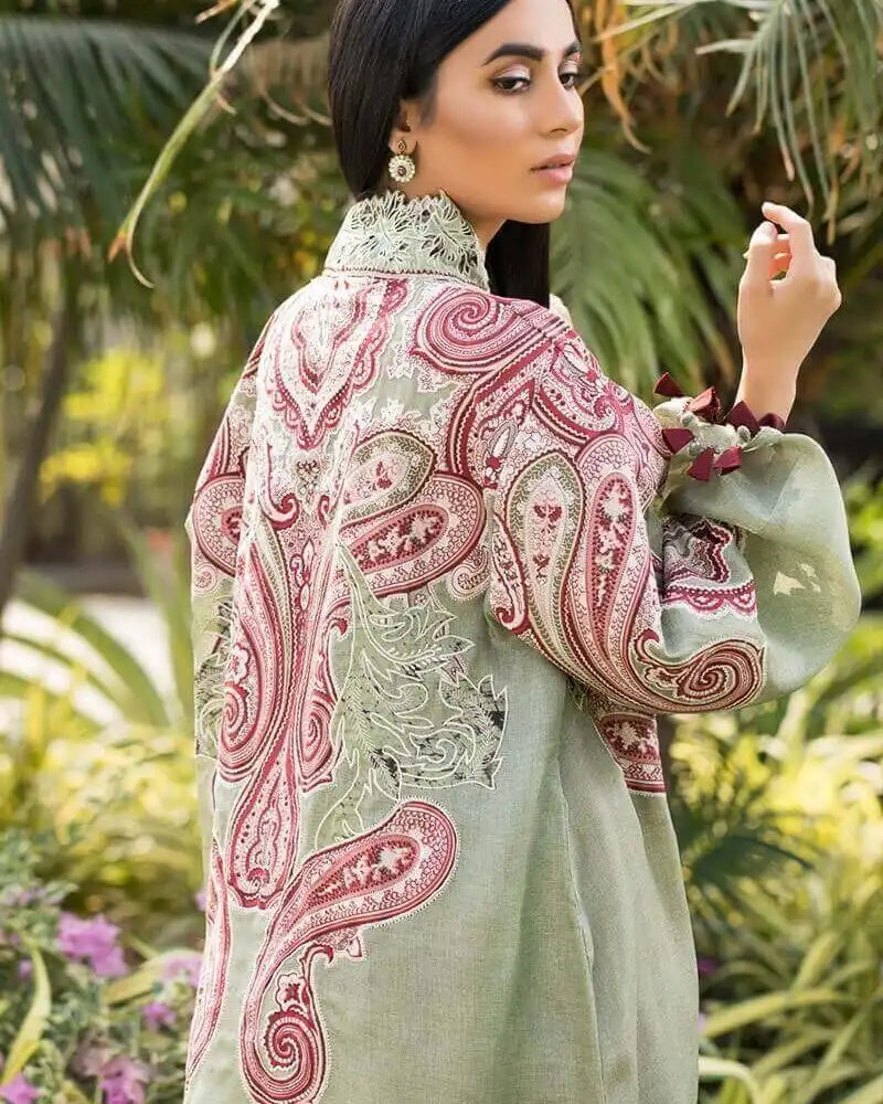 Ximena Kurta