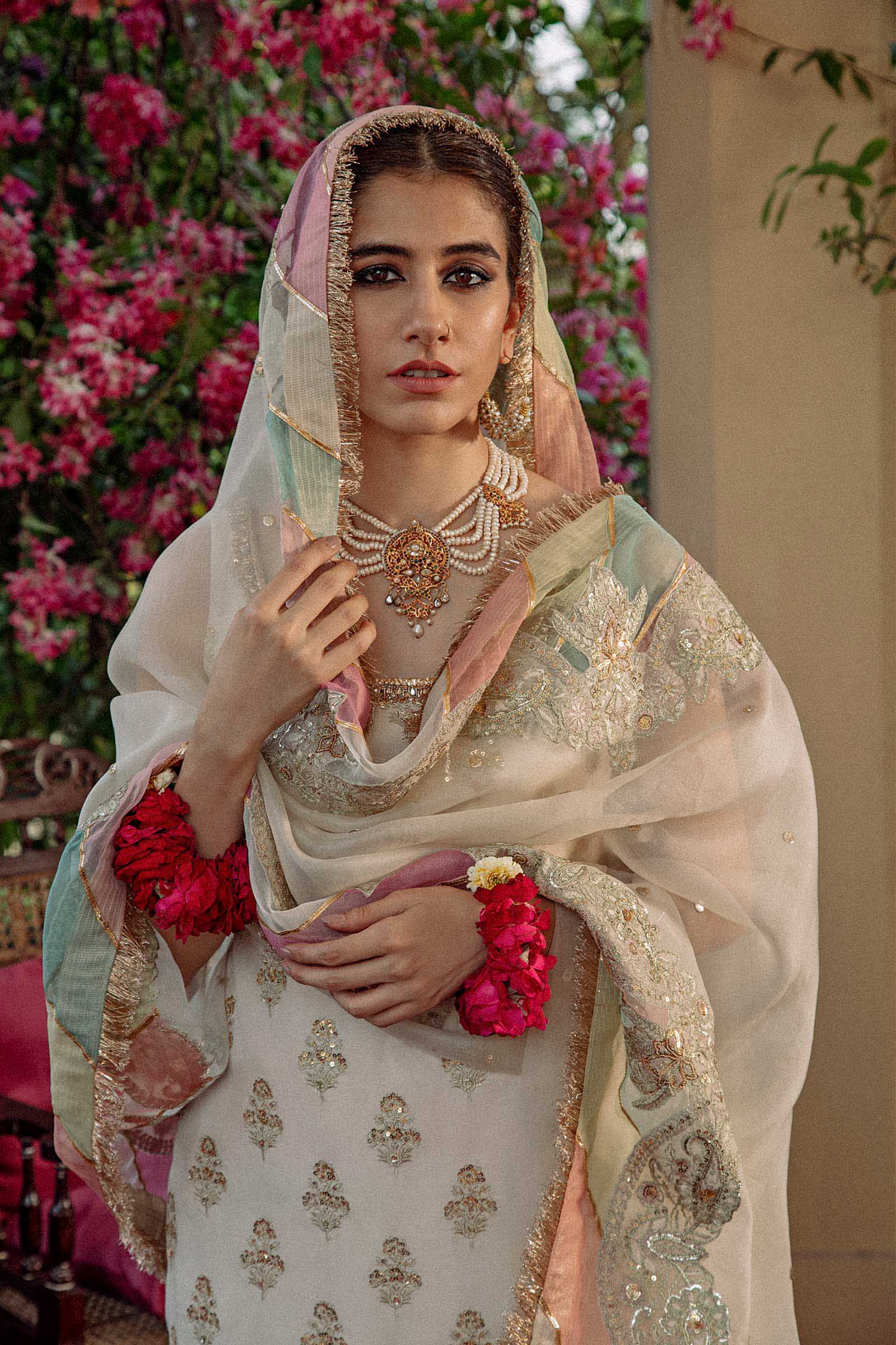 MUMTAZ