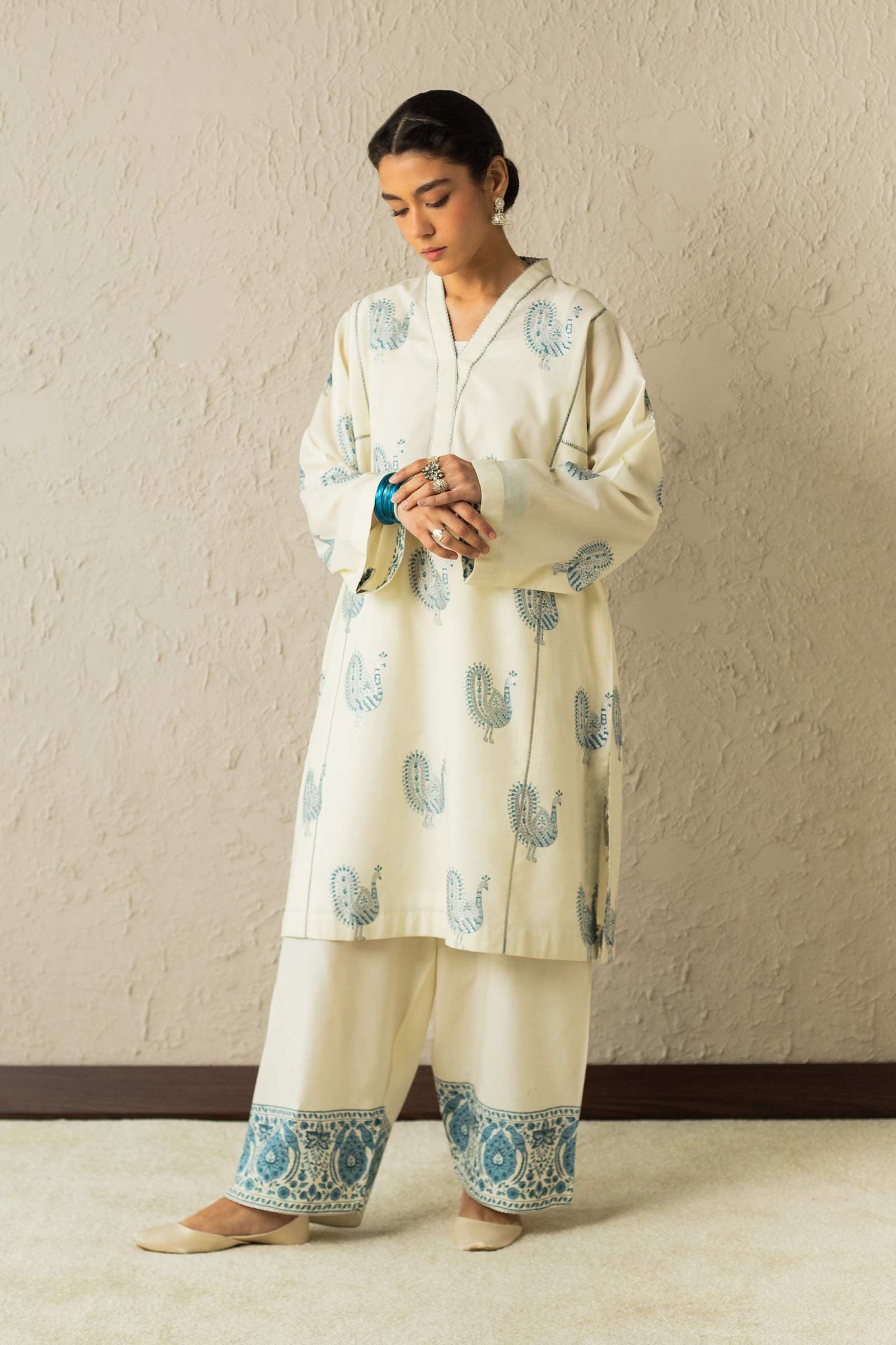 https://cdn.shopify.com/s/files/1/0340/8376/6405/products/ZHC-022b.jpg?v=1688642245