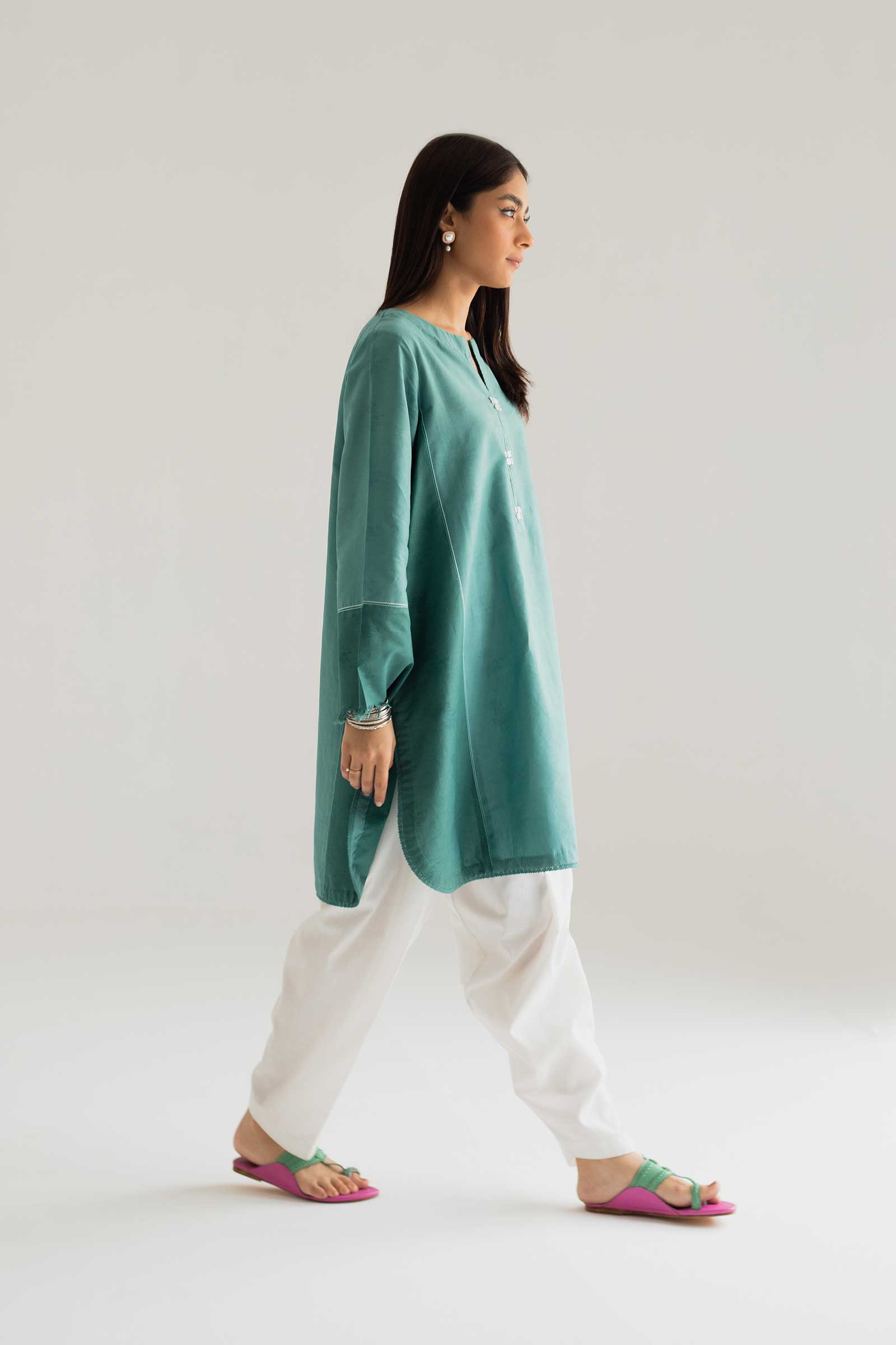 https://cdn.shopify.com/s/files/1/0340/8376/6405/products/ZKT-1247e.jpg?v=1692372726