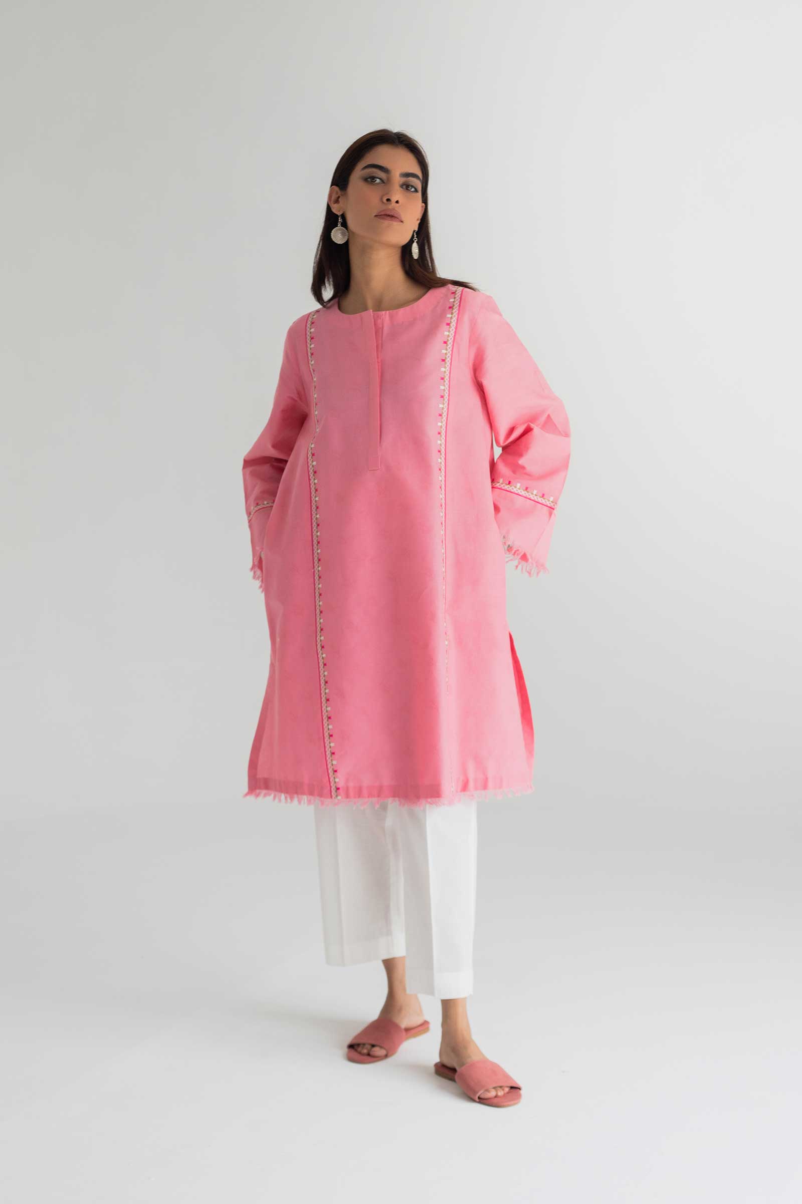 https://cdn.shopify.com/s/files/1/0340/8376/6405/products/ZKT-1248.jpg?v=1701765629