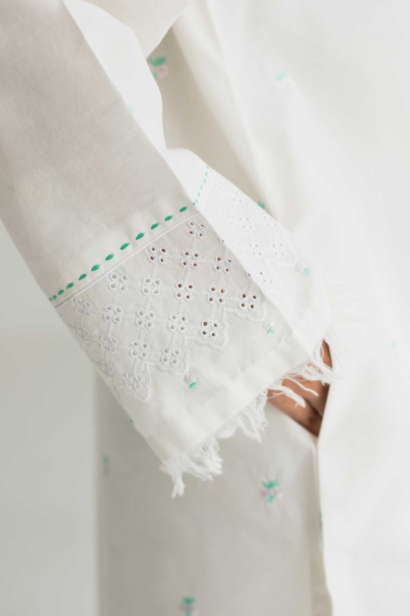 https://cdn.shopify.com/s/files/1/0340/8376/6405/products/ZKT-1250e.jpg?v=1692372760
