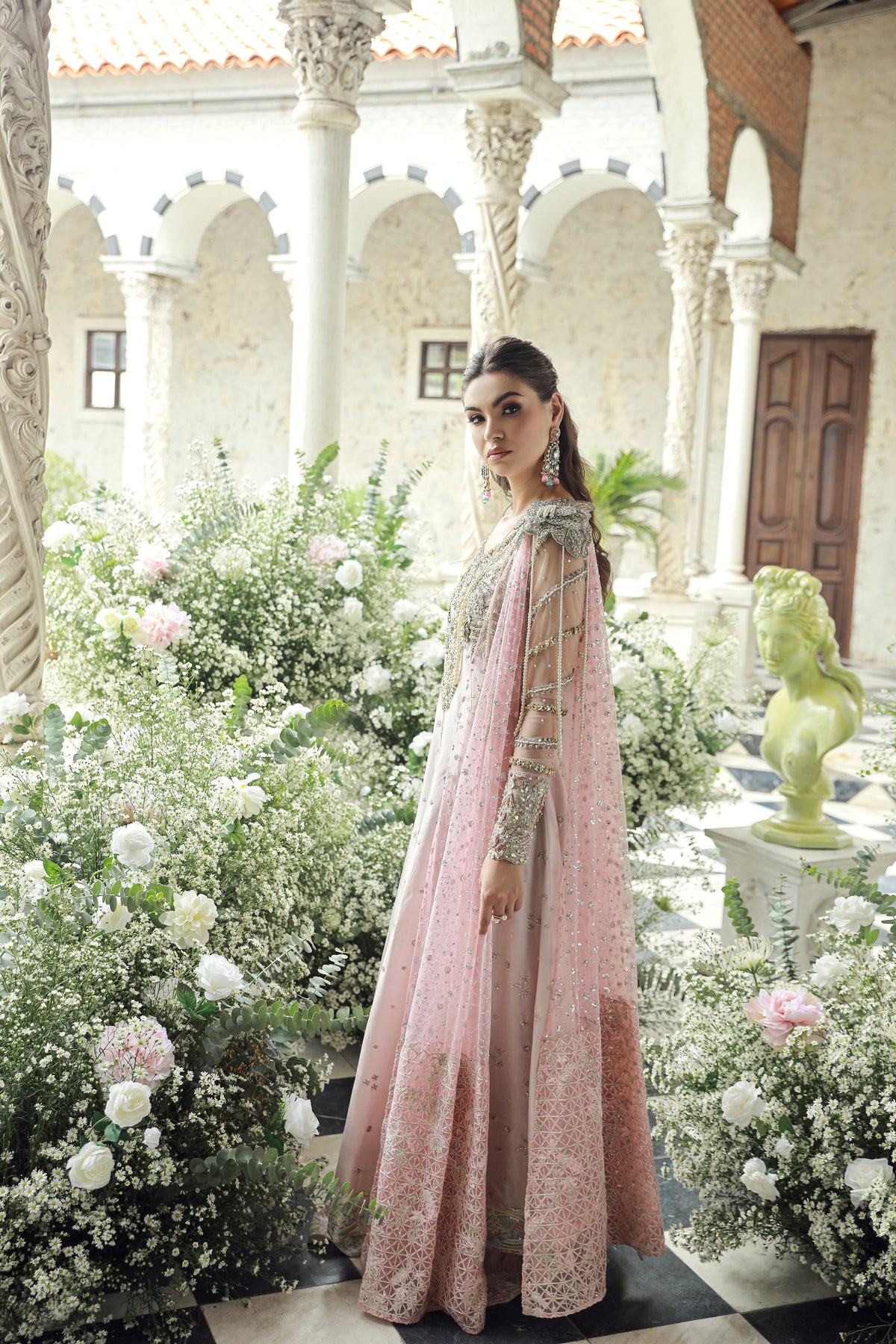 Mysie by Tahira