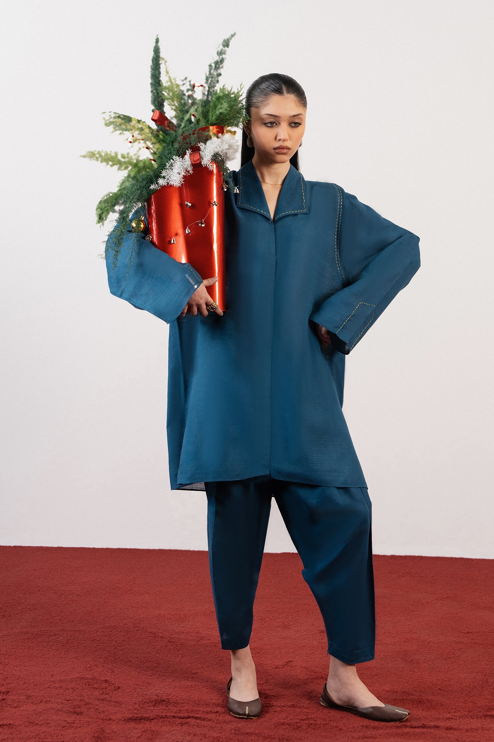 https://cdn.shopify.com/s/files/1/0081/0283/8329/files/Zaha10DEC-1184.jpg?v=1766494065