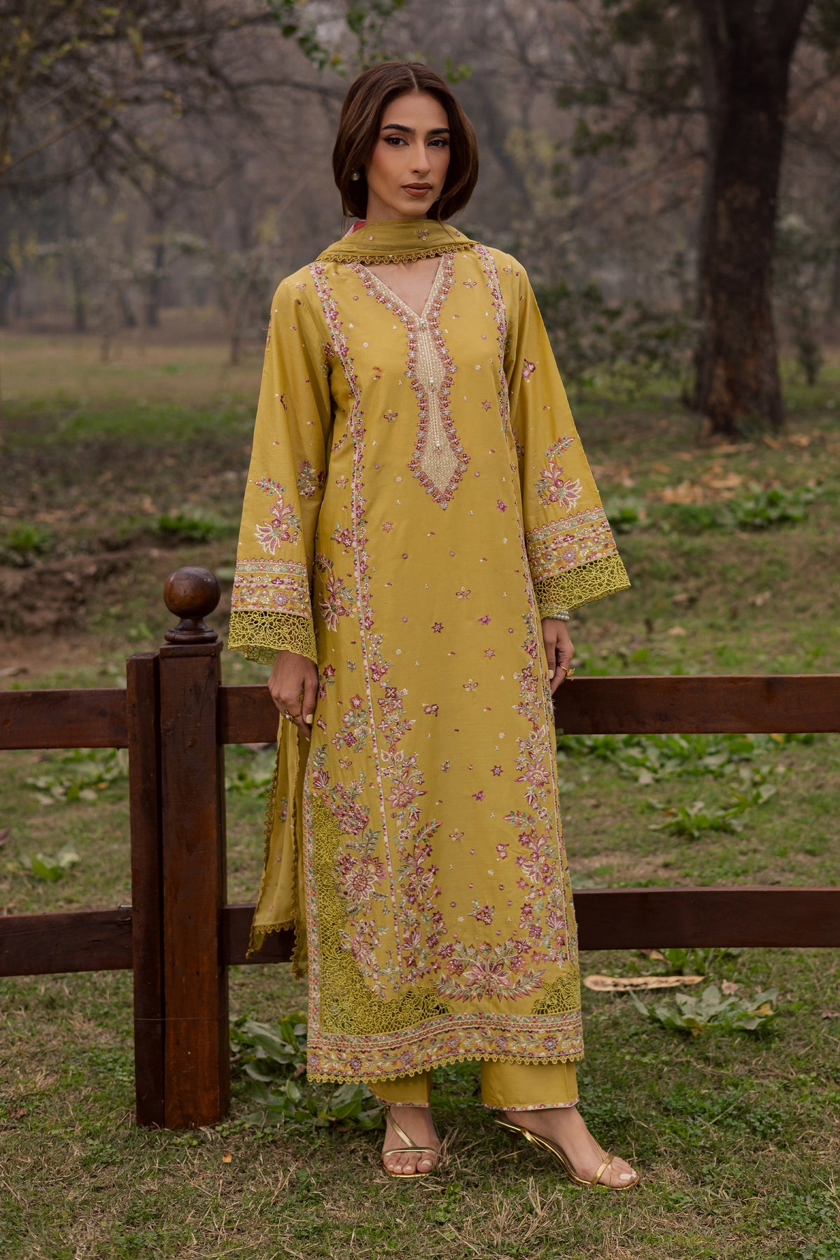 Zimal 3Pc - Festive Embroidered Lawn