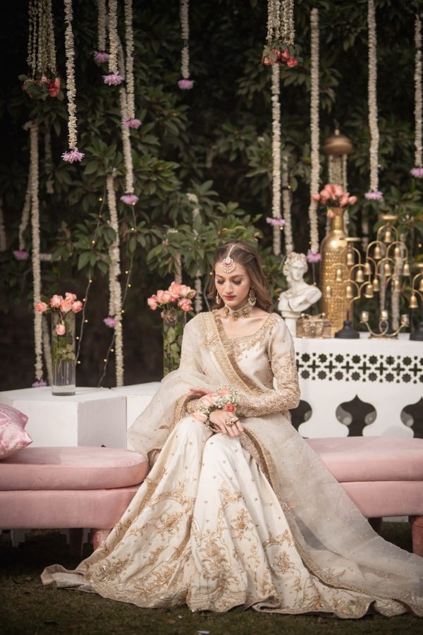 Maha Wajahat – Zohra Style