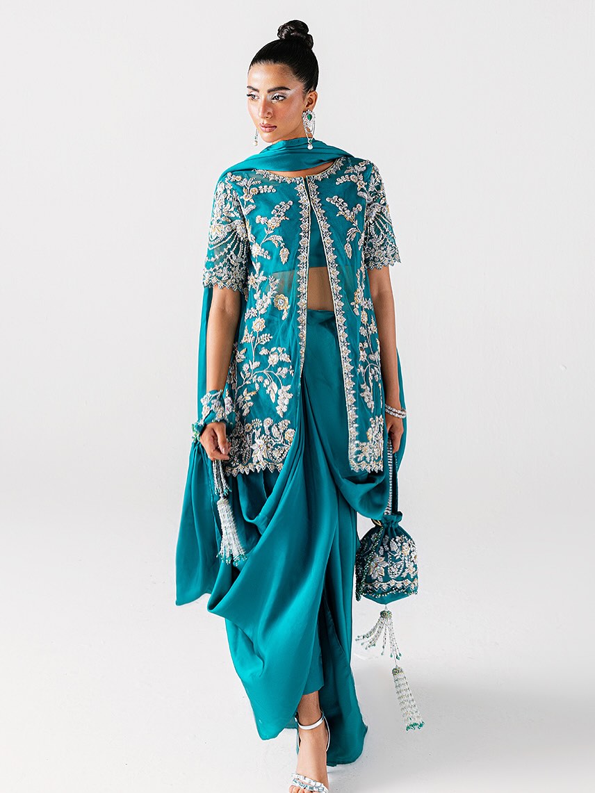 Sara Rohale Asghar – Zumrud Ayin Style
