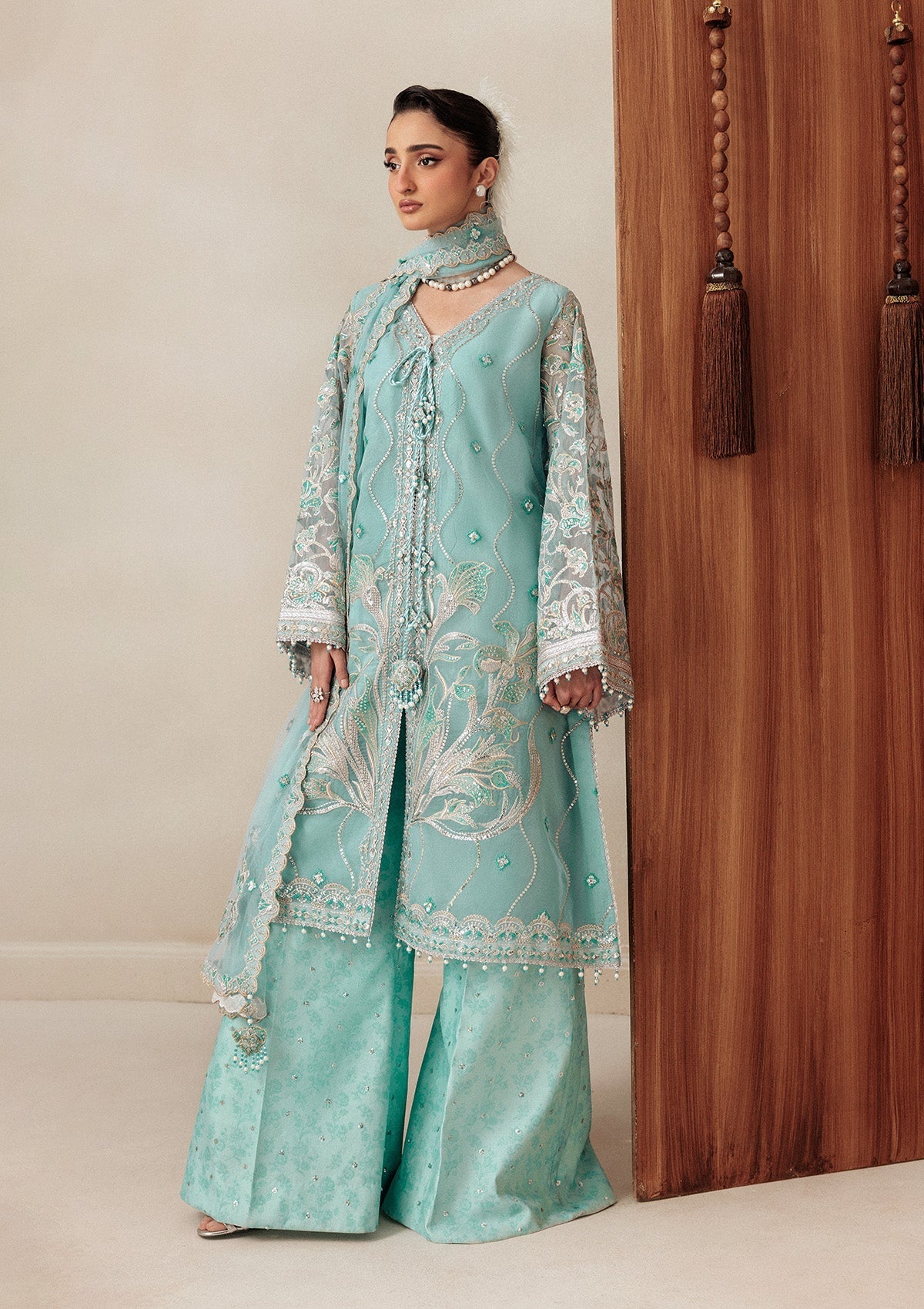 Aik Atelier – Aikshaam Look 06 Style