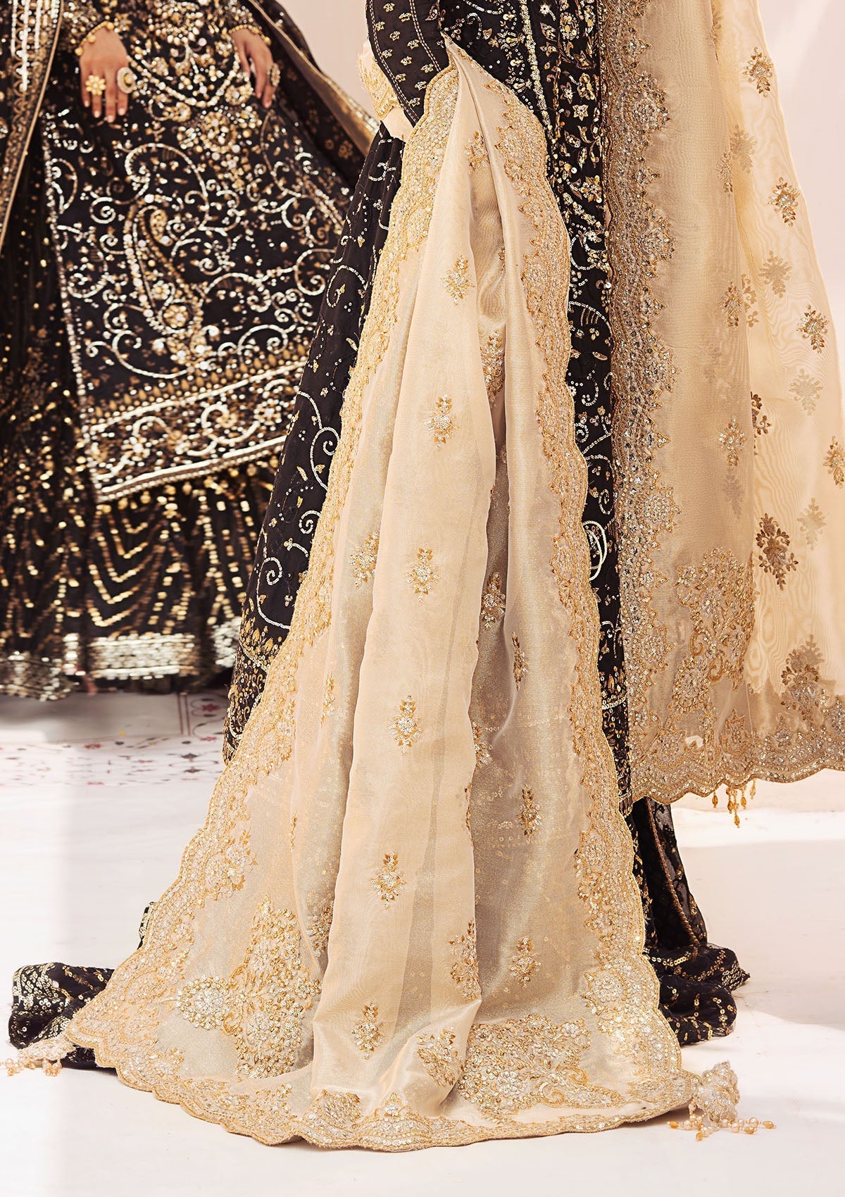 Aik Atelier Style — Mairaz Light Gold Shawl