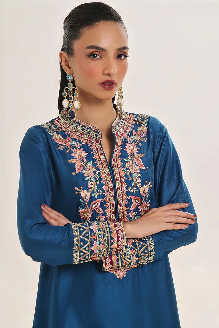 Aleesha- Regalia Kaftan Series | Raw Silk
