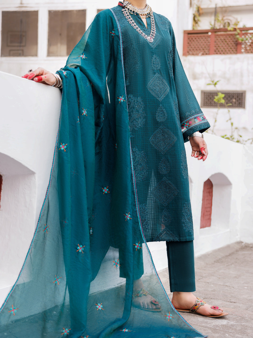 Green Dobby Jacquard 3Pc Stitched - ALP-3PS-1950