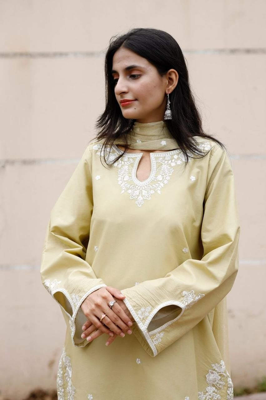 Apple Mist Lawn Suit | White Floral Embroidery 3 Piece Casual Wear