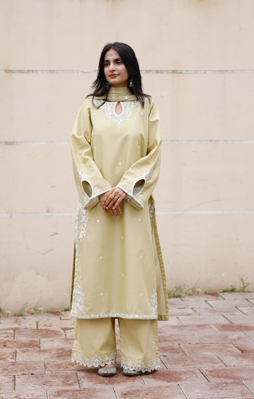 Apple Mist Lawn Suit | White Floral Embroidery 3 Piece Casual Wear
