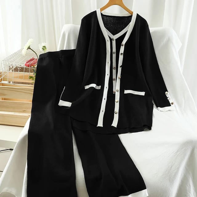 Suit Off White DW-W22-21