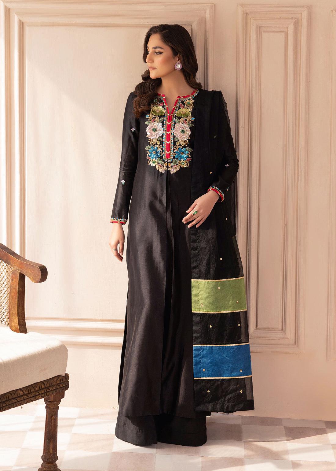 https://cdn.shopify.com/s/files/1/0923/1931/8403/files/bliss-regalia-kaftan-by-alizay-saad-299308_38ee79ba-e405-4ada-8e81-ed216f5d44f6.jpg?v=1756725180