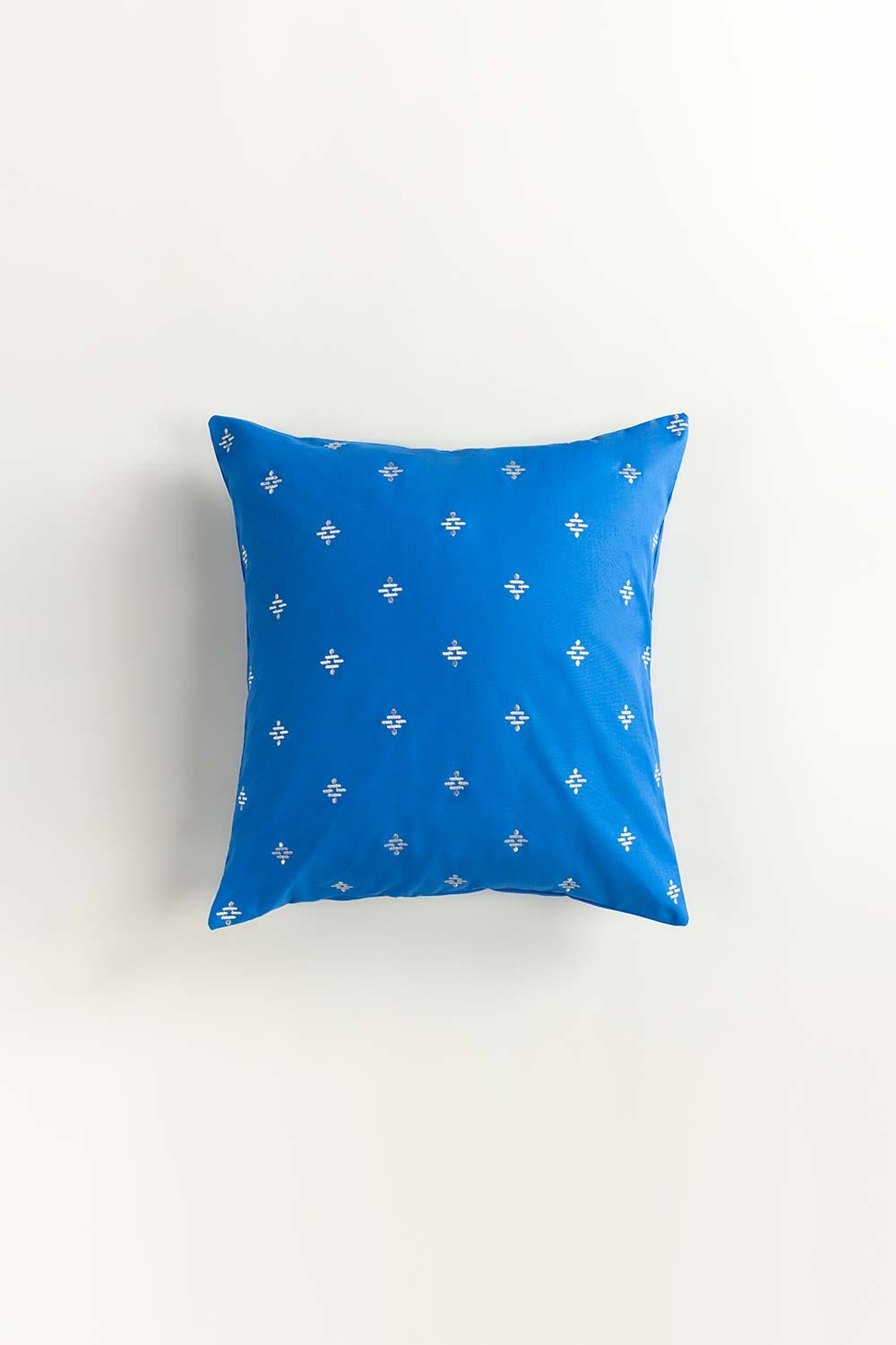 AW-23 BLOOMING Cotton Embroidered Cushion Cover